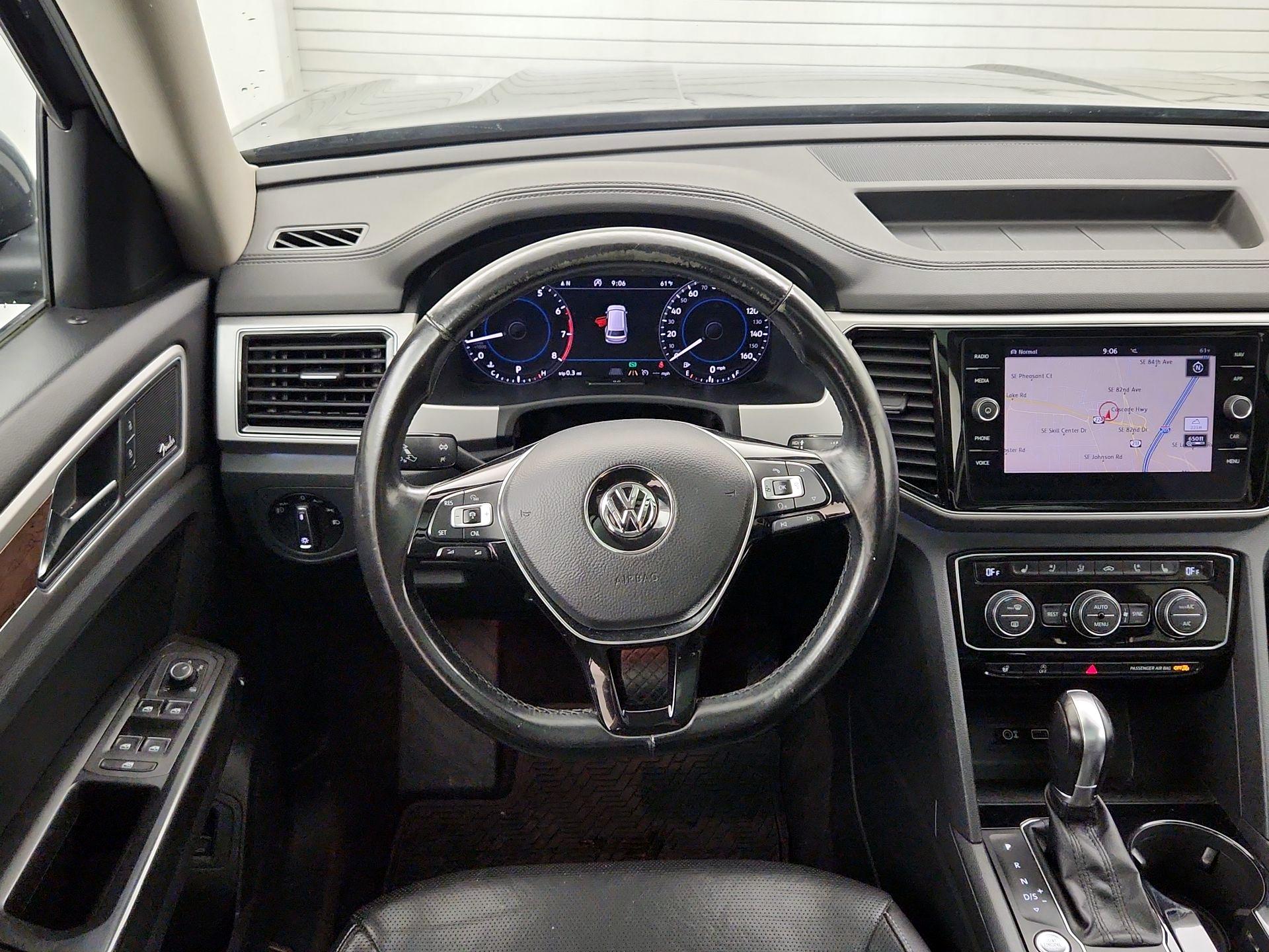 Thumbnail: 2018 Volkswagen Atlas - 10