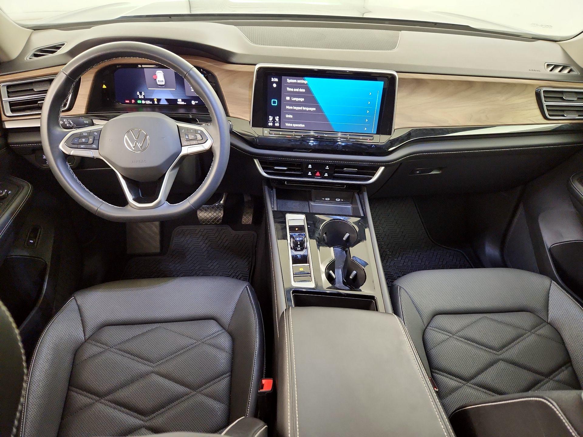 Thumbnail: 2024 Volkswagen Atlas - 9