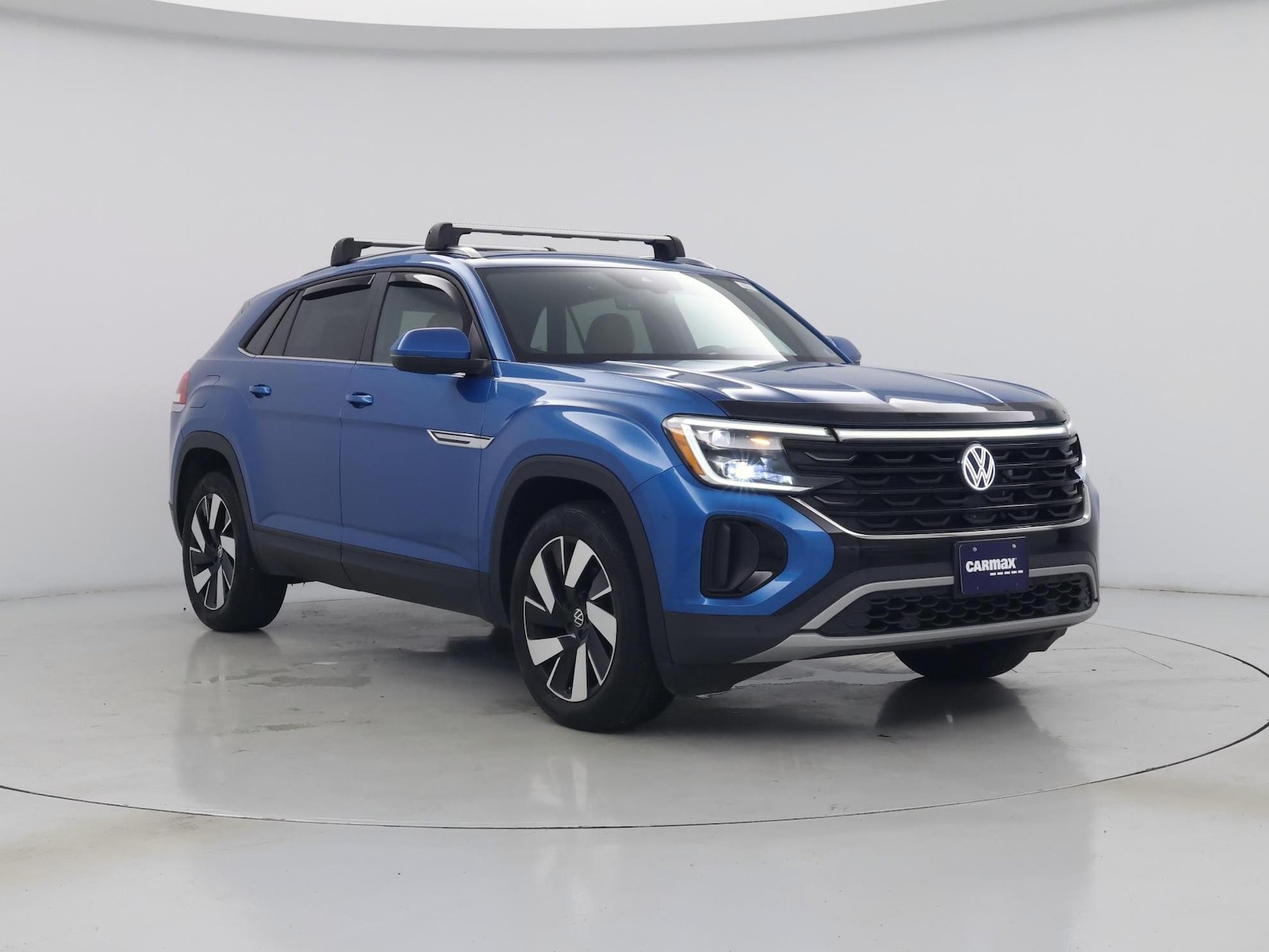 2024 Volkswagen Atlas Cross Sport SE w/Tech - Photo 2