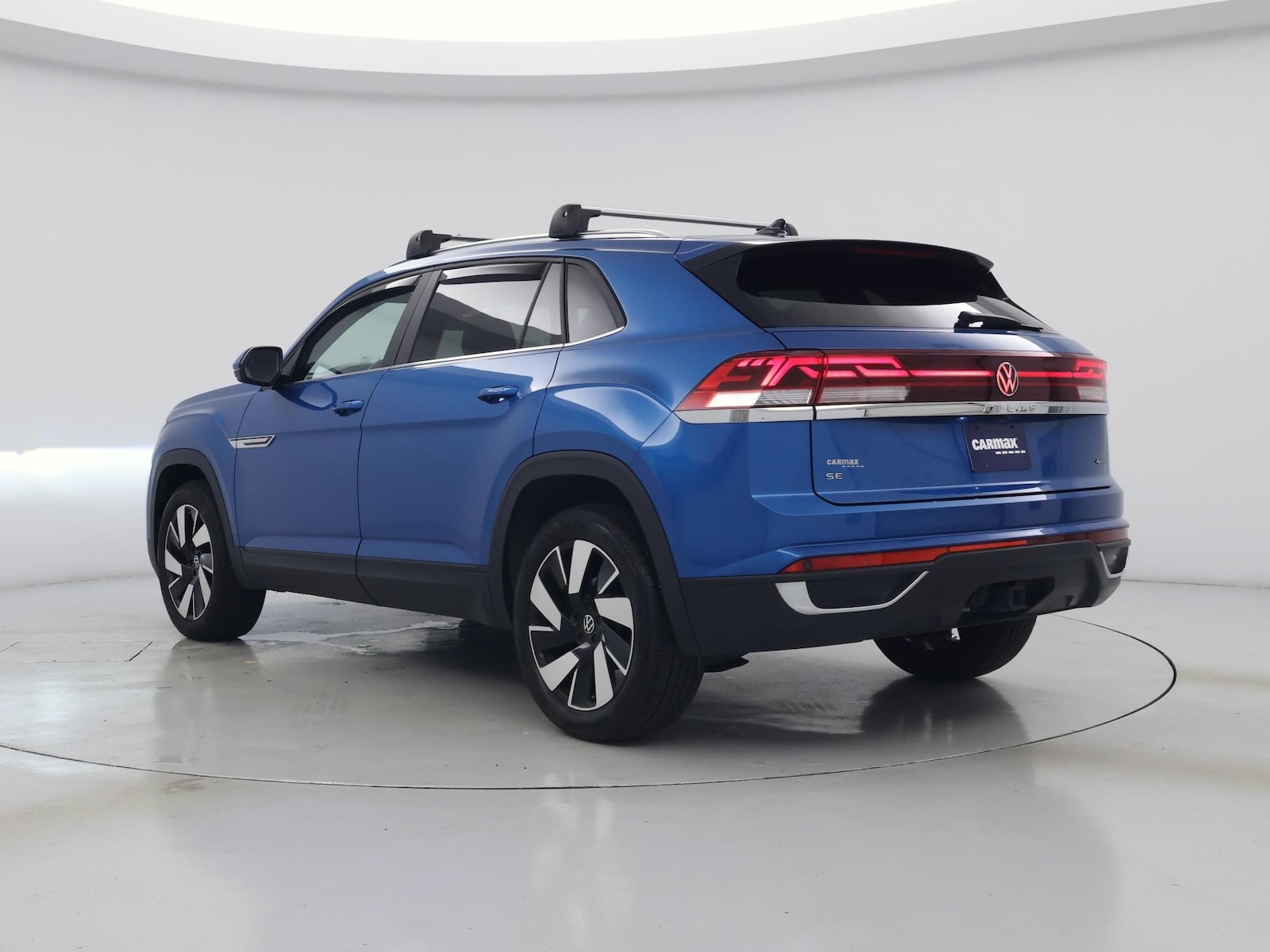 2024 Volkswagen Atlas Cross Sport SE w/Tech - Photo 3