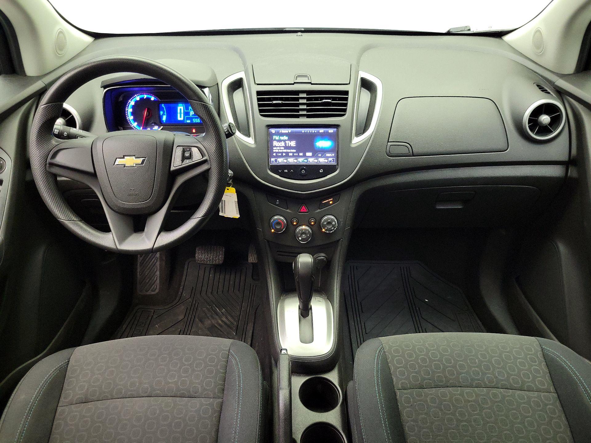 Thumbnail: 2016 Chevrolet Trax - 9
