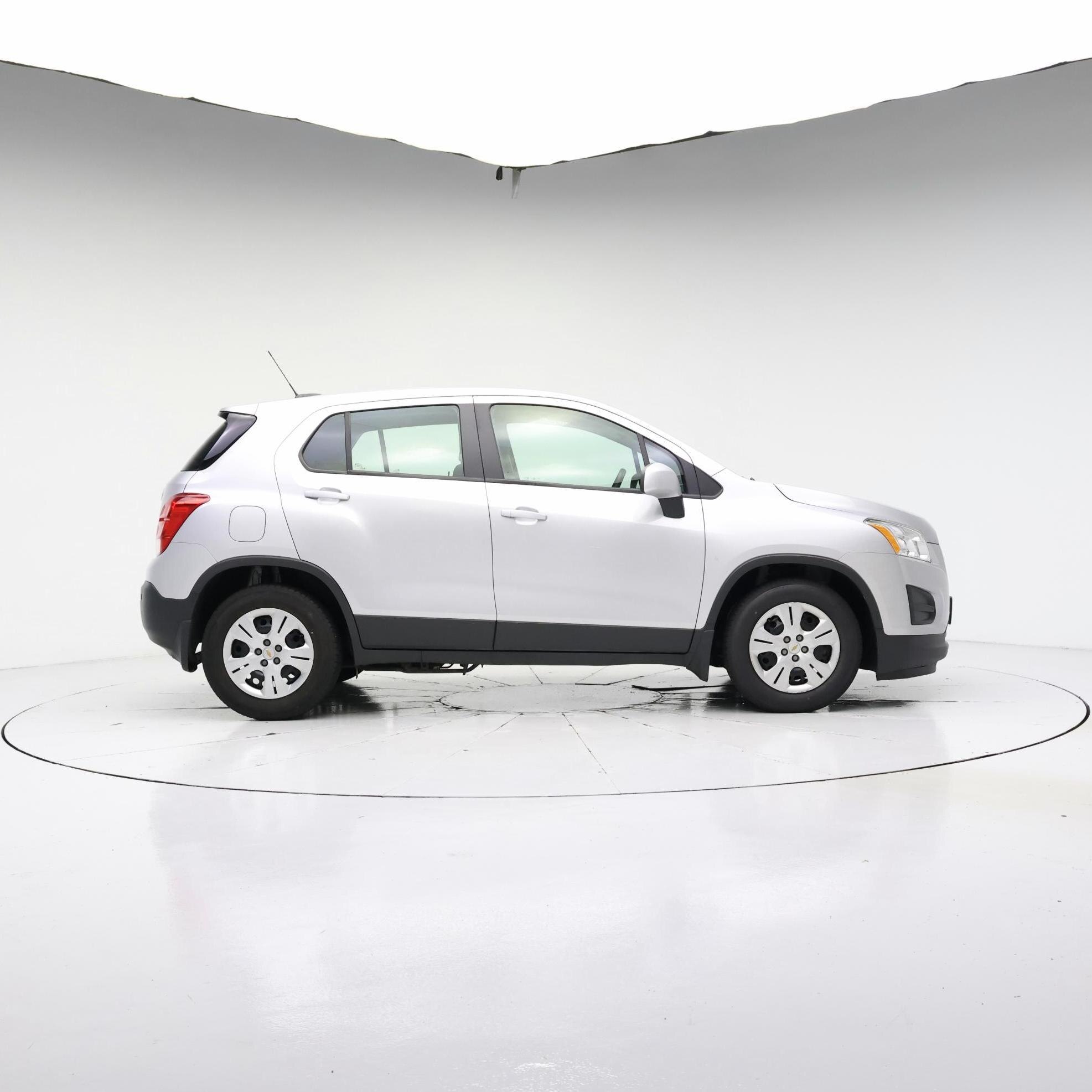 Thumbnail: 2016 Chevrolet Trax - 7