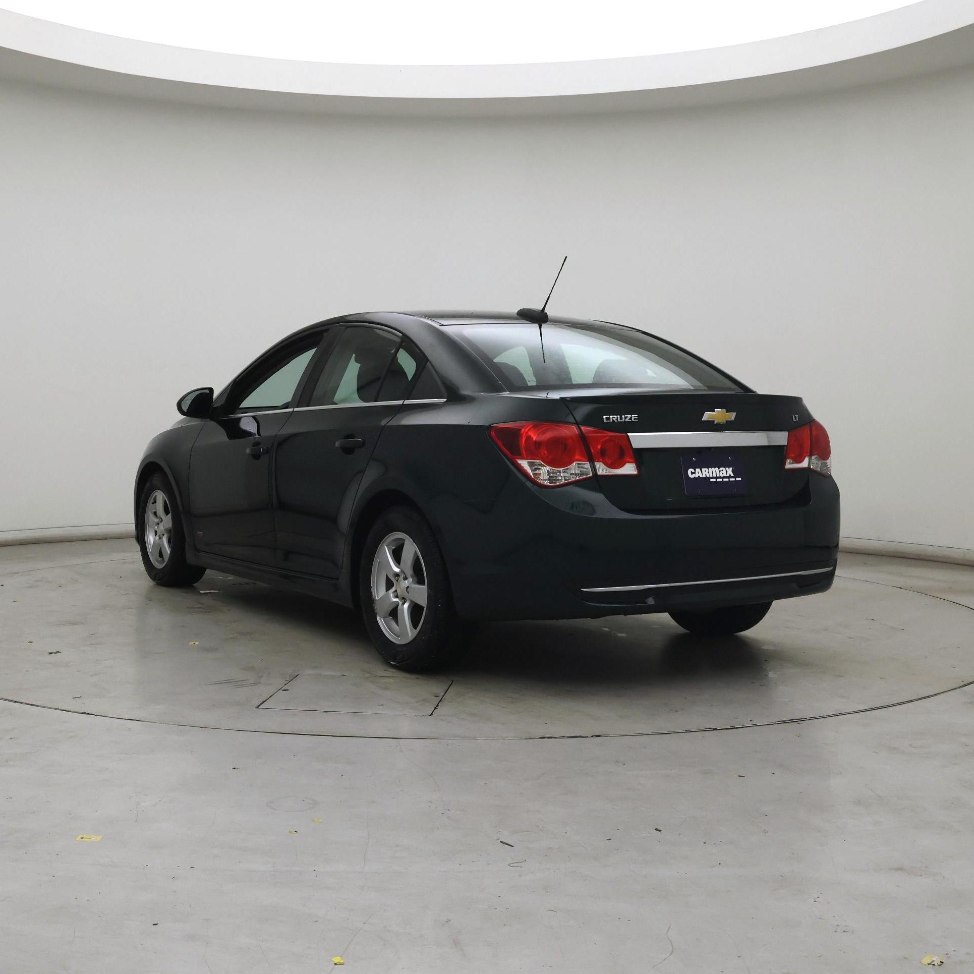 Thumbnail: 2015 Chevrolet Cruze - 2