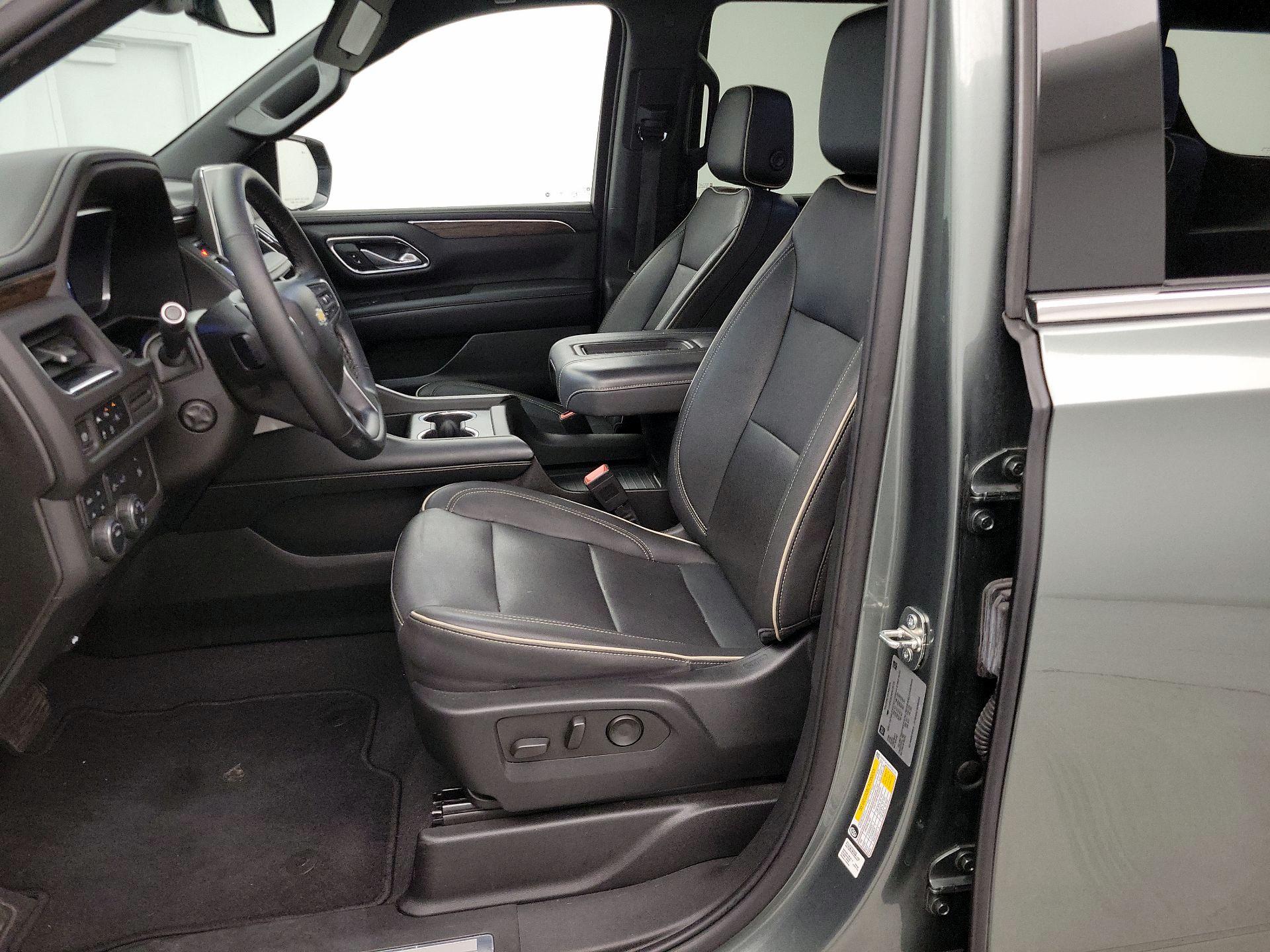 Thumbnail: 2023 Chevrolet Tahoe - 11