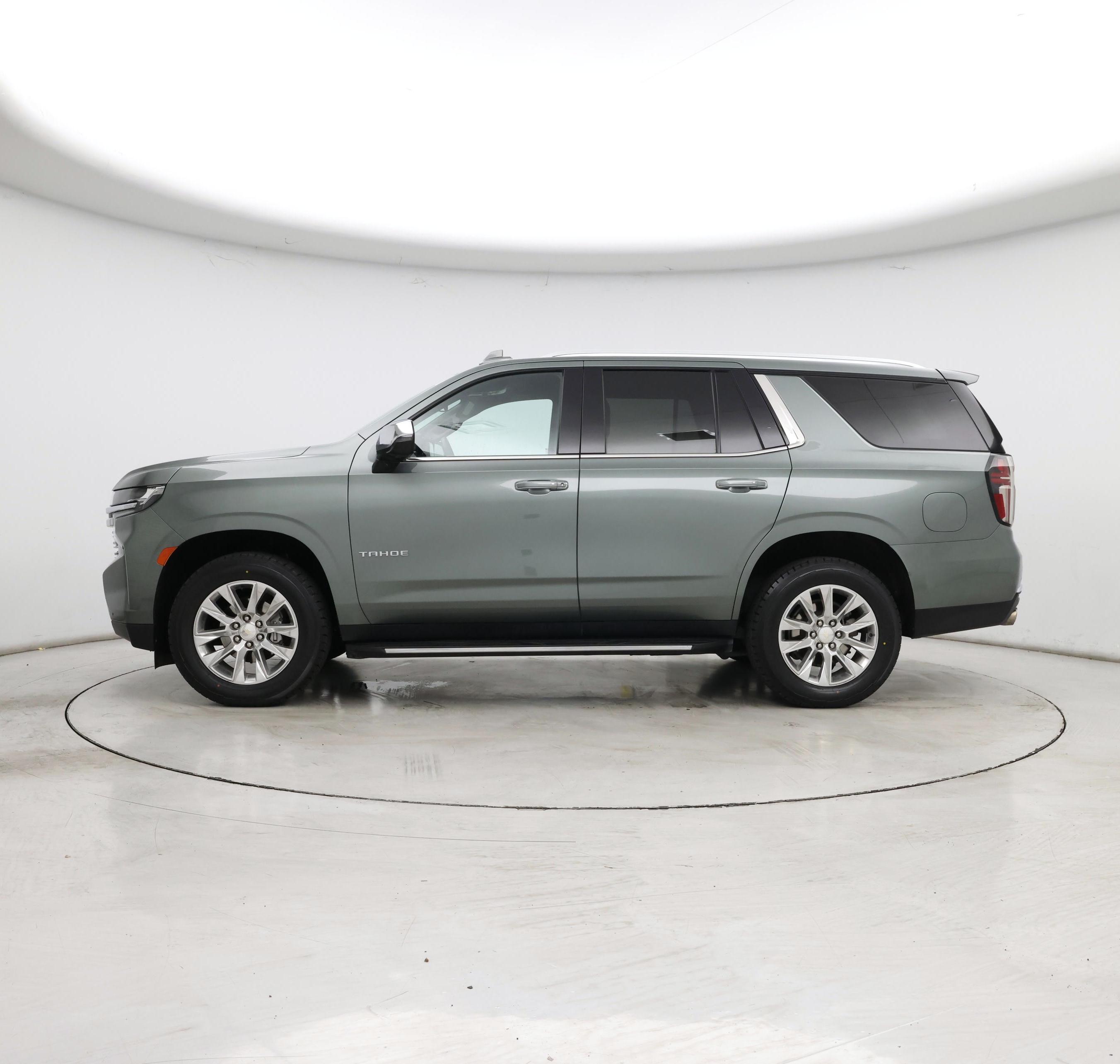 Thumbnail: 2023 Chevrolet Tahoe - 3