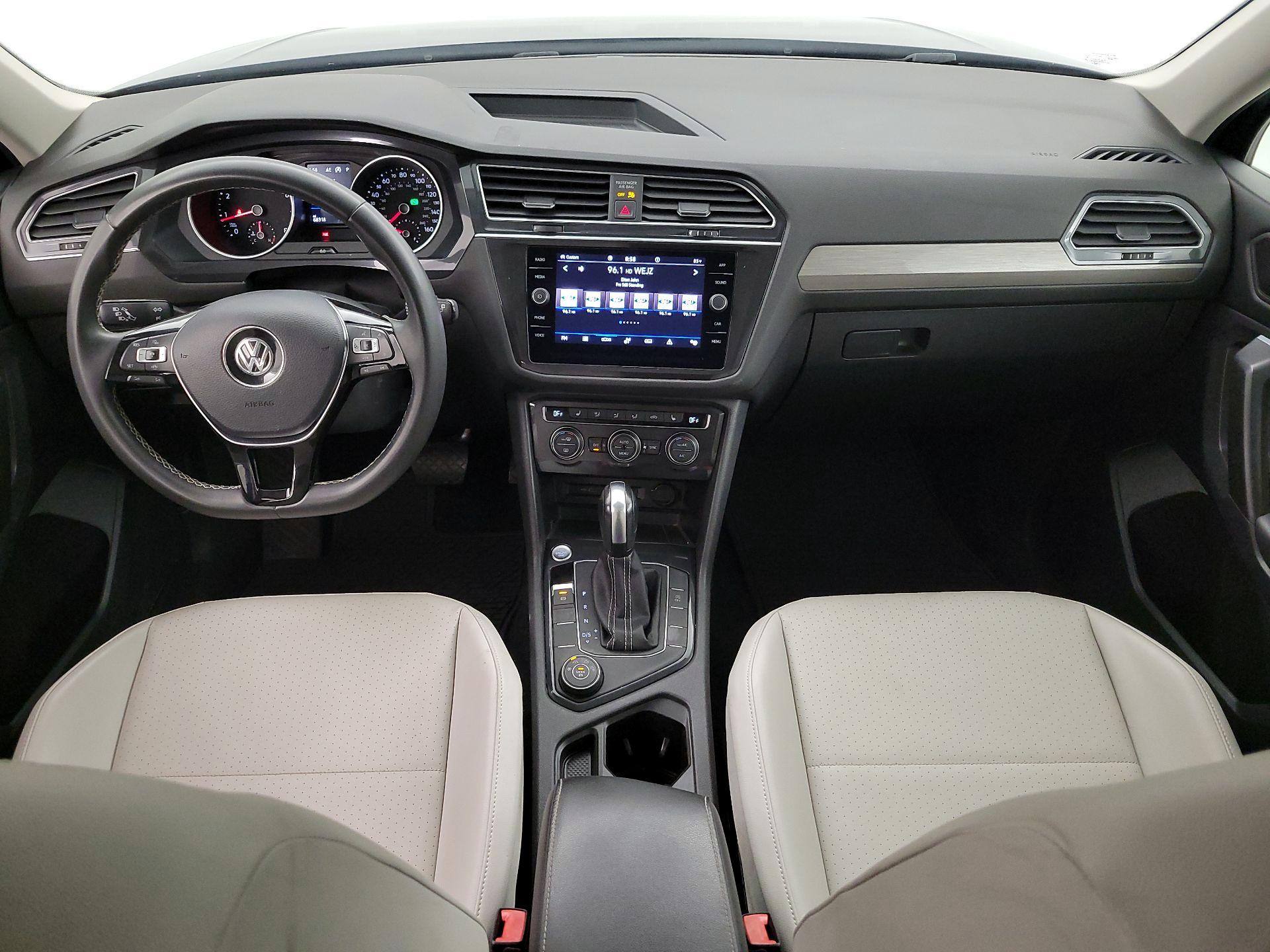 Thumbnail: 2021 Volkswagen Tiguan - 9
