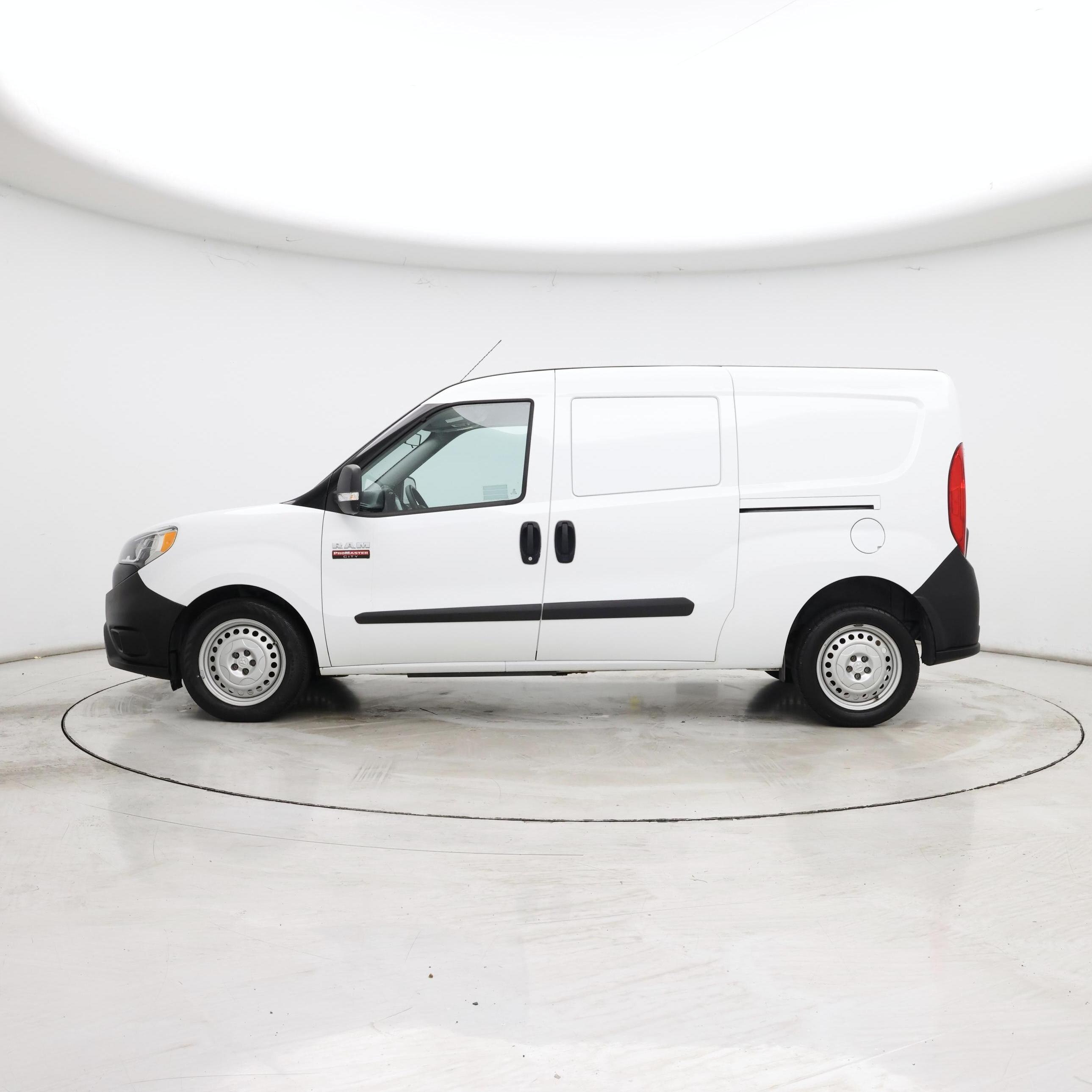 Thumbnail: 2016 RAM ProMaster City - 3
