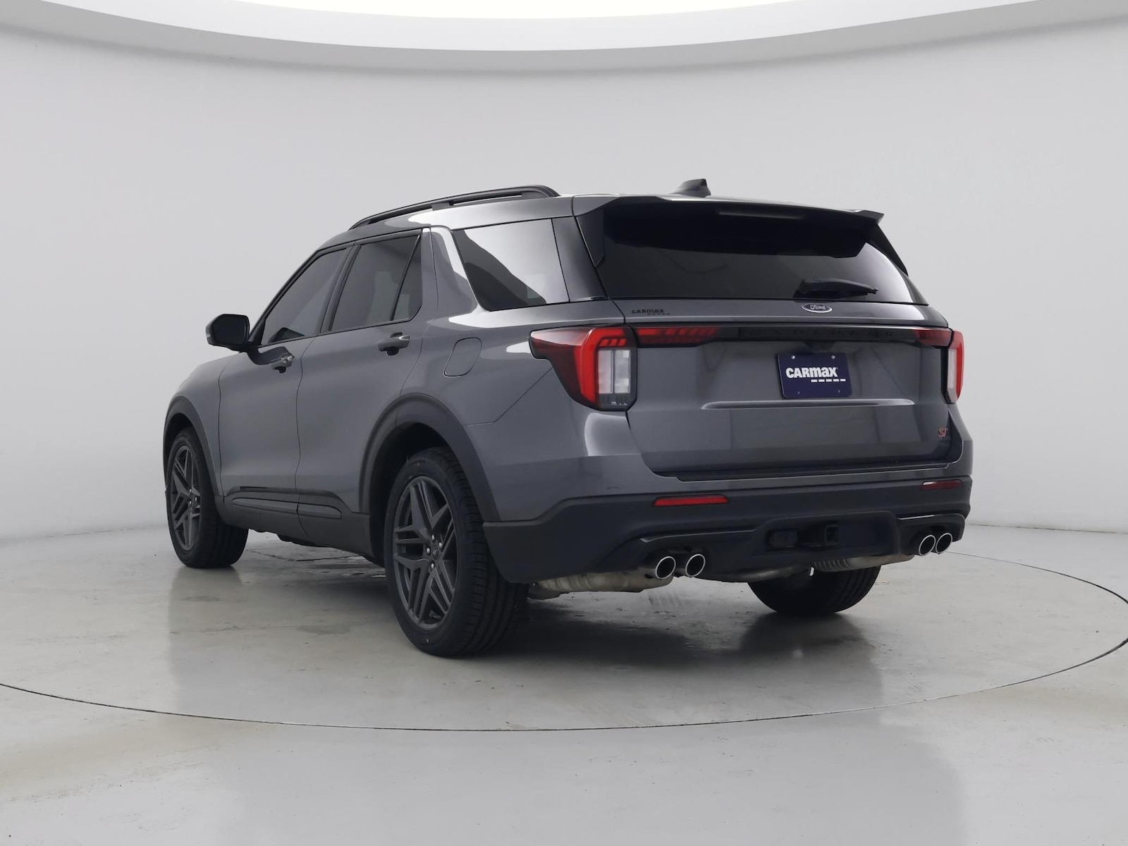 2025 Ford Explorer ST - Photo 3