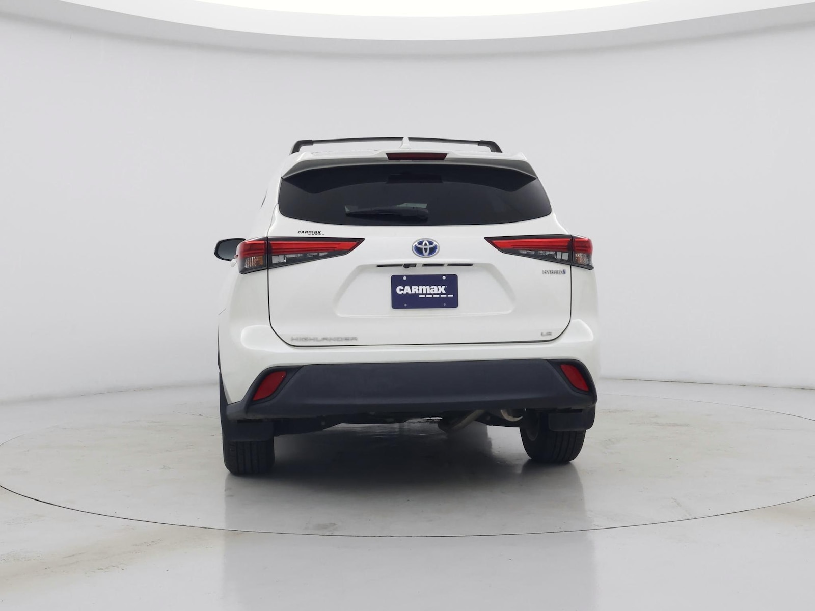 2020 Toyota Highlander LE - Photo 7