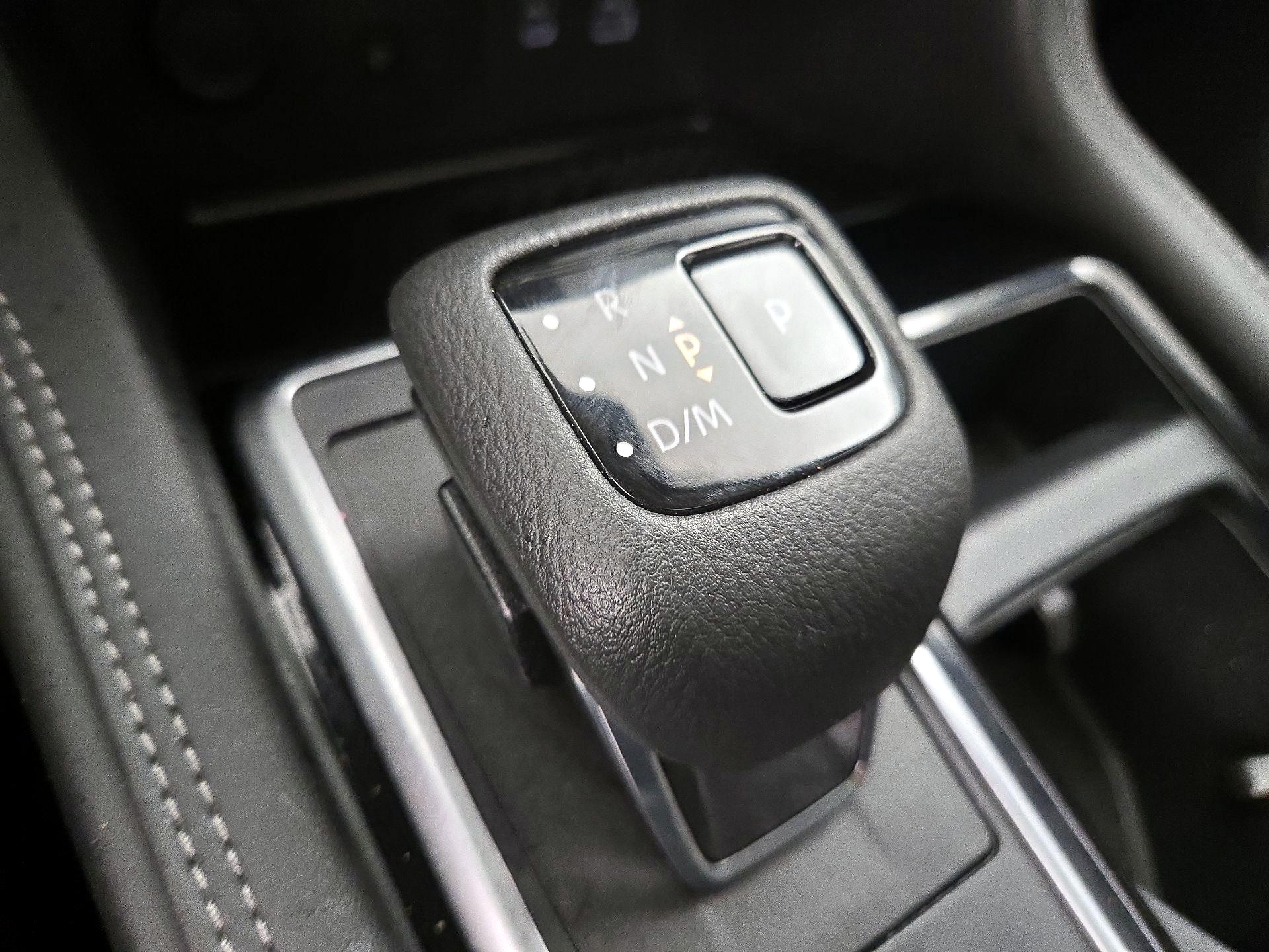 Thumbnail: 2024 Nissan Pathfinder - 18