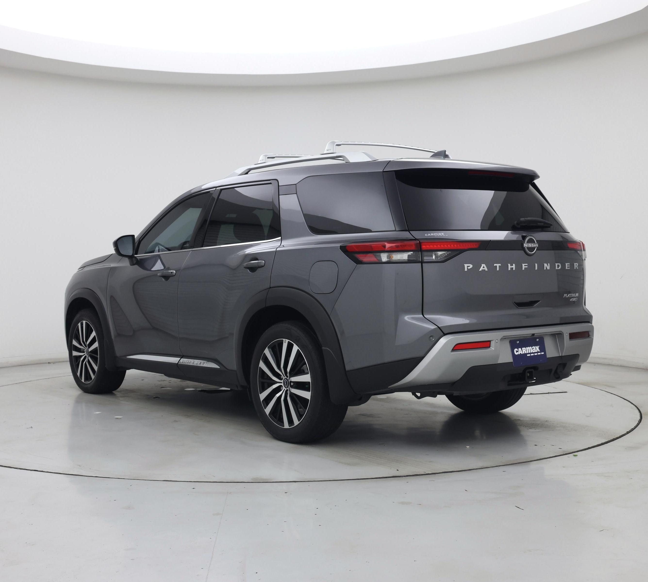 Thumbnail: 2024 Nissan Pathfinder - 2