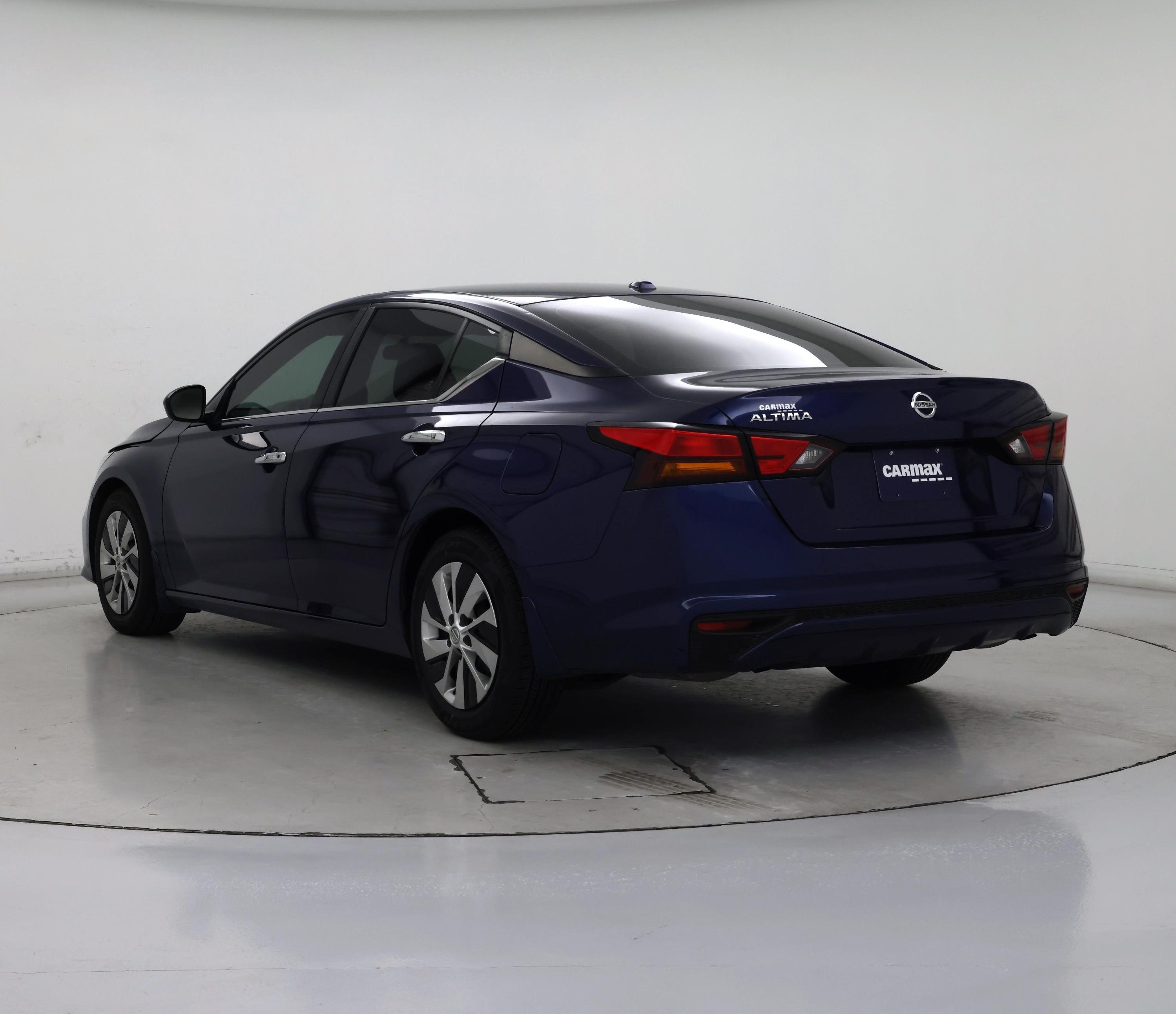 Thumbnail: 2020 Nissan Altima - 2