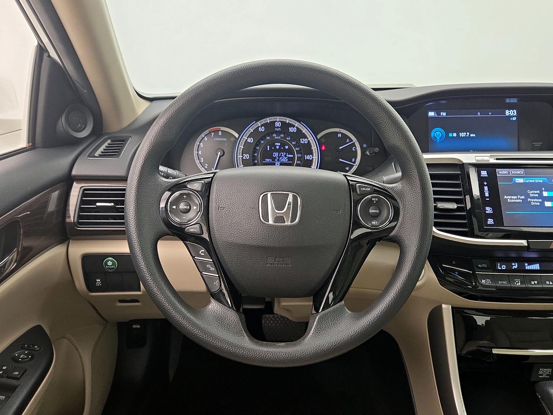 Thumbnail: 2016 Honda Accord - 10