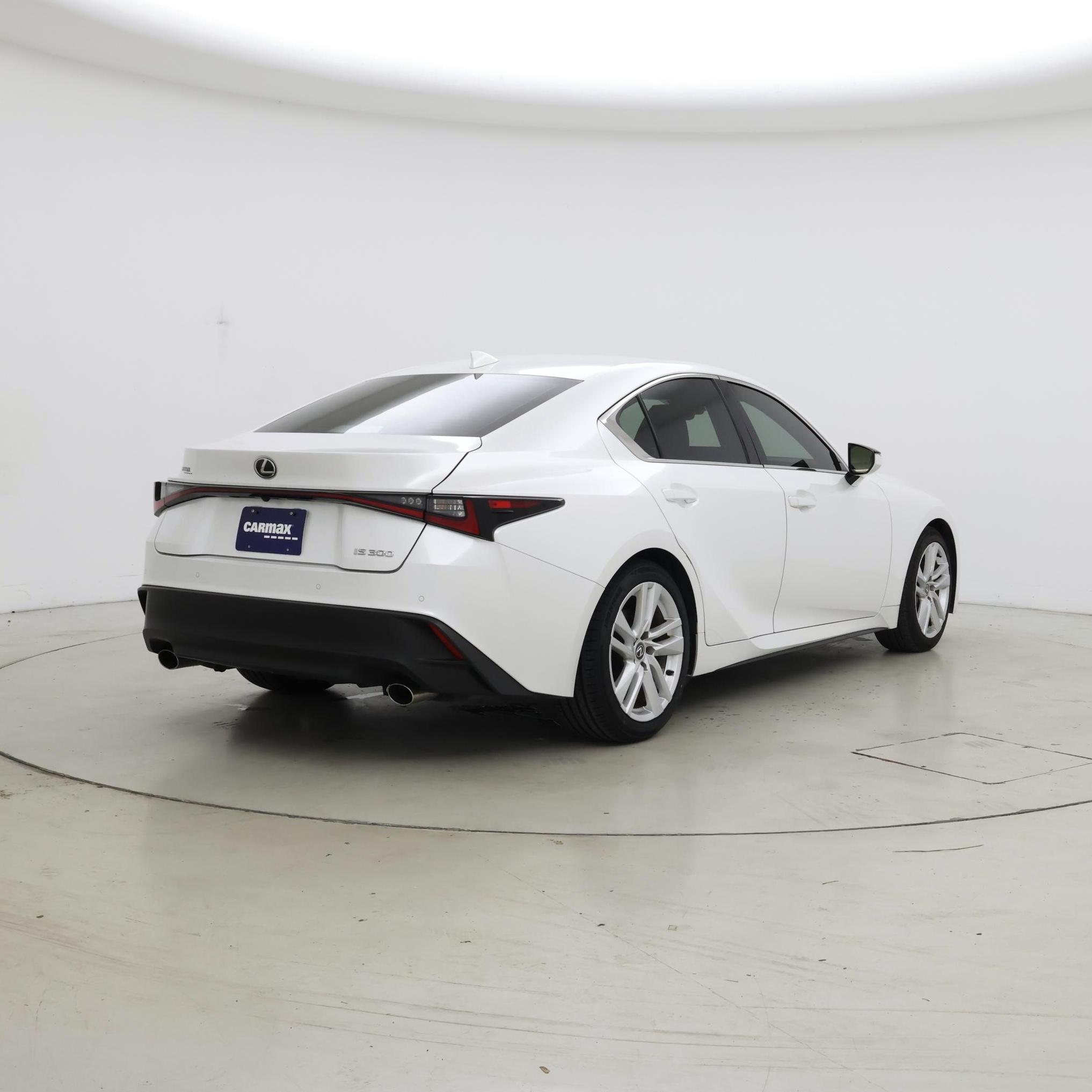 Thumbnail: 2023 Lexus IS - 8