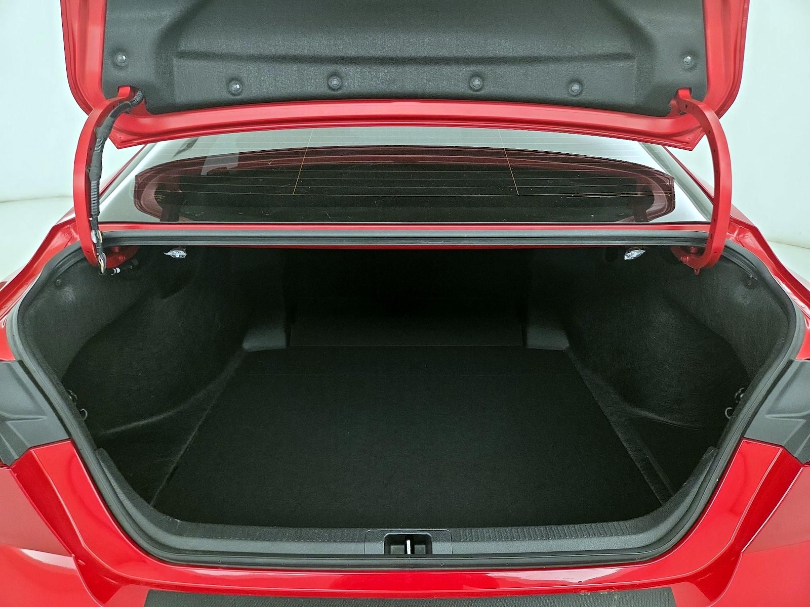 2025 Toyota Camry SE - Photo 21