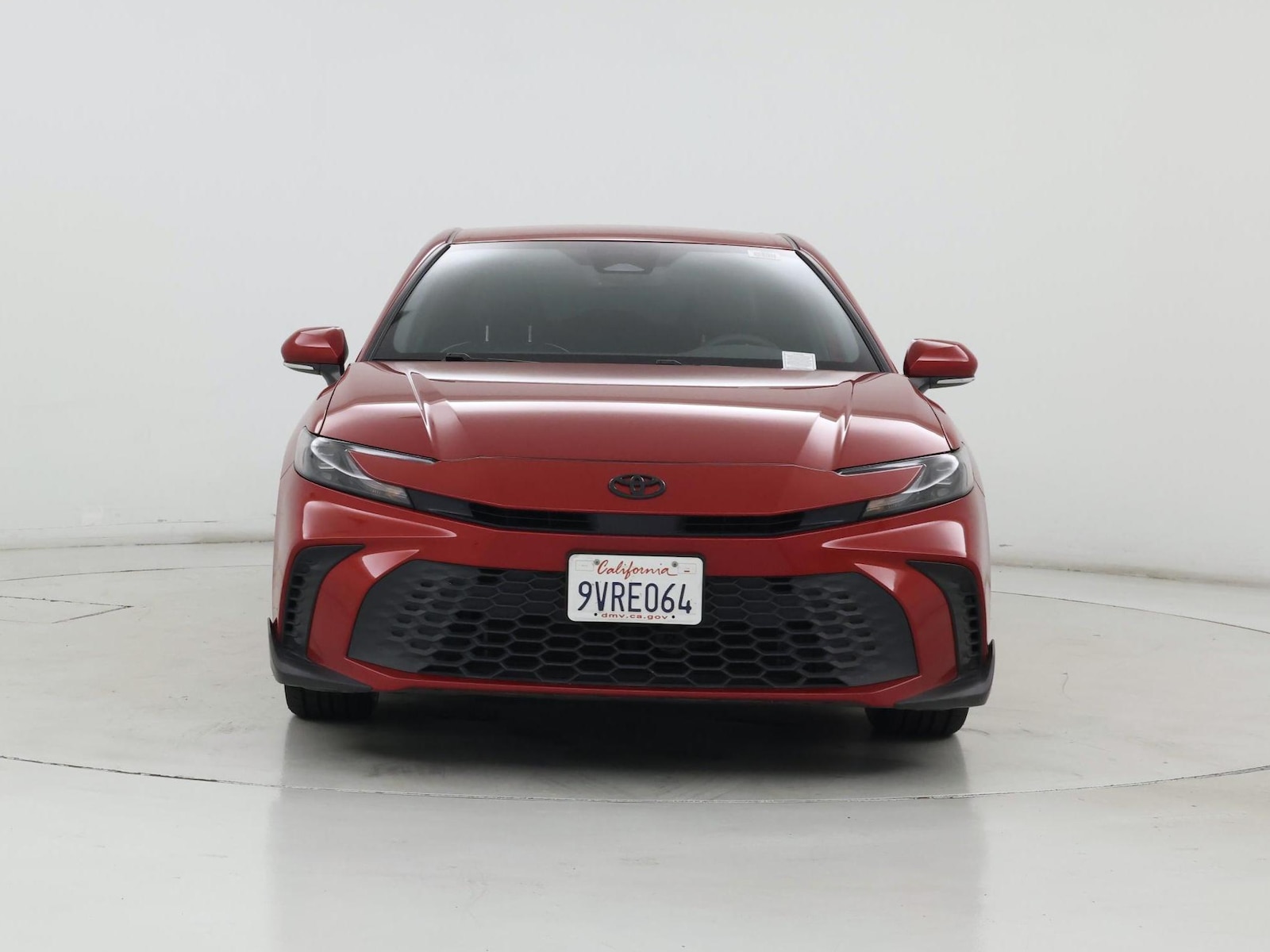 2025 Toyota Camry SE - Photo 6