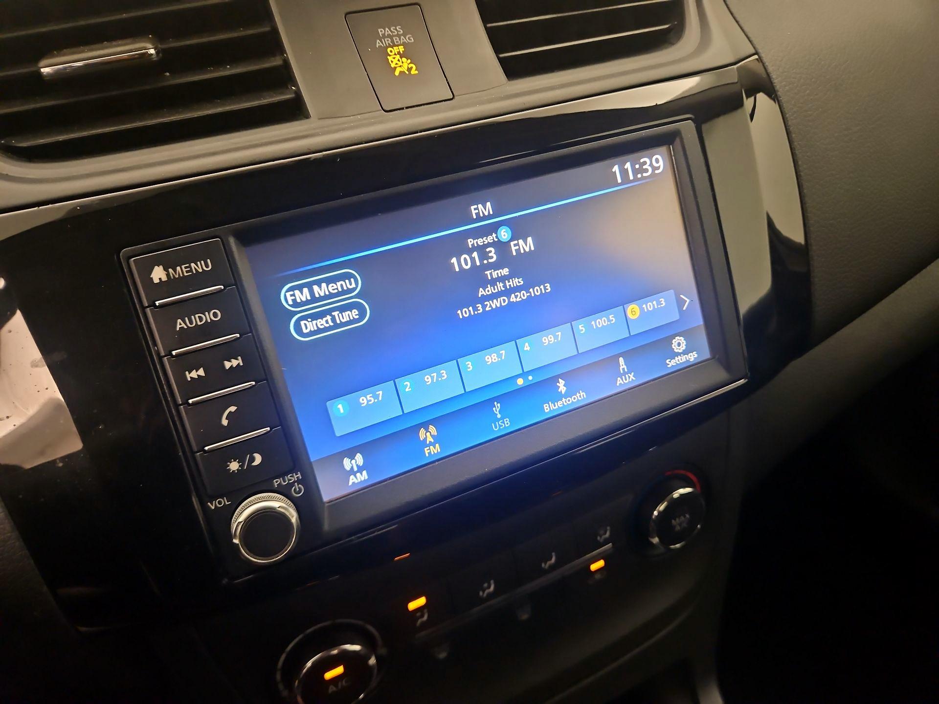 Thumbnail: 2019 Nissan Sentra - 15