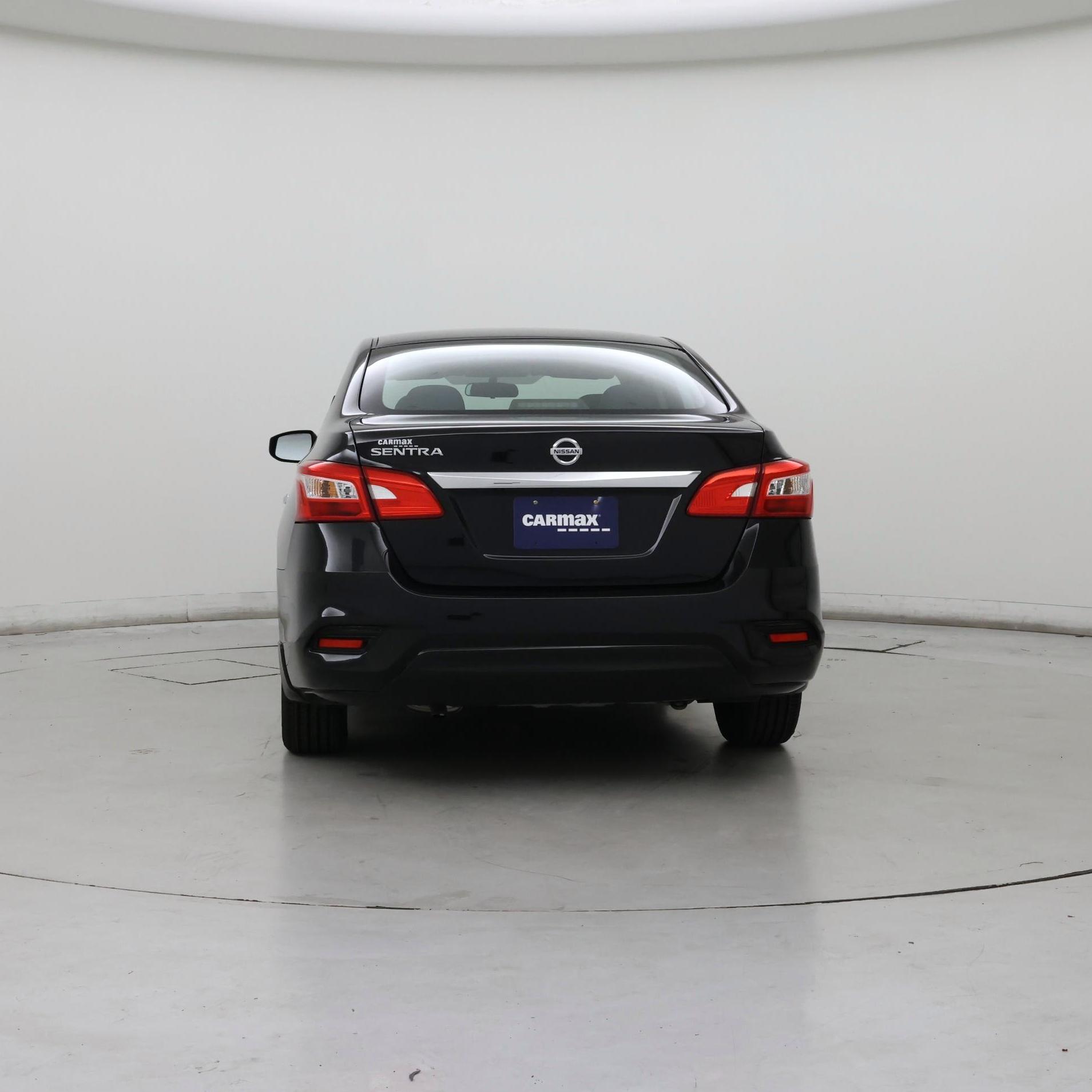 Thumbnail: 2019 Nissan Sentra - 6