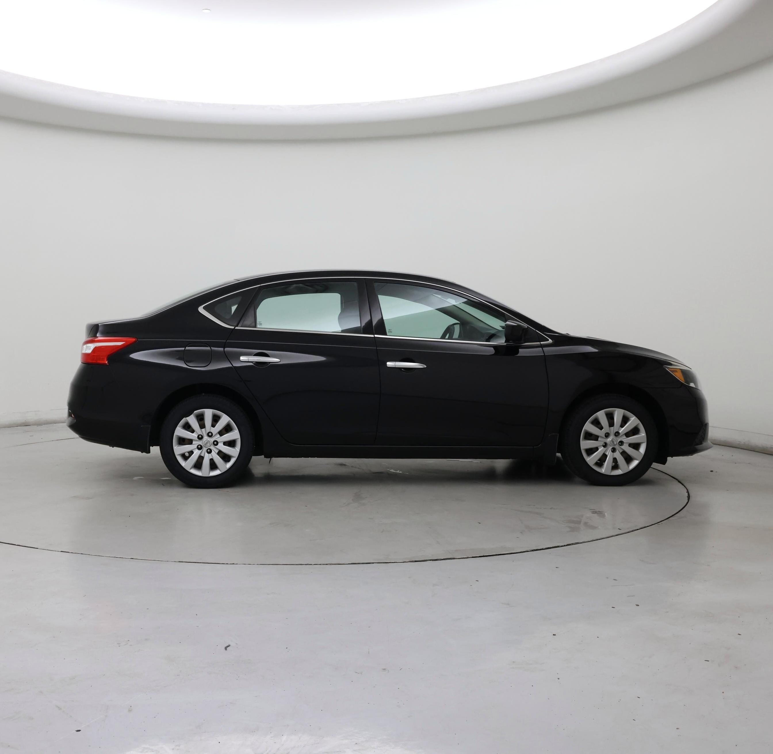 Thumbnail: 2019 Nissan Sentra - 7