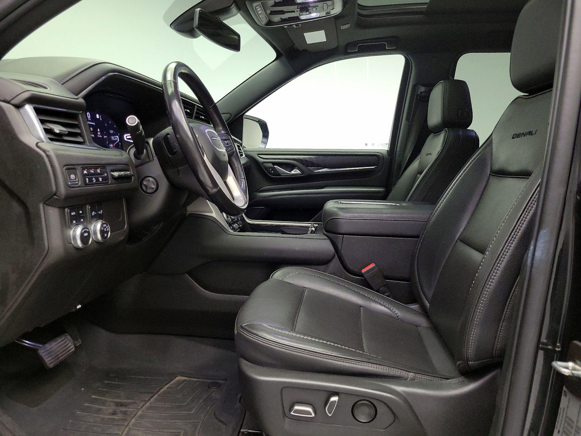 Thumbnail: 2022 GMC Yukon XL - 11