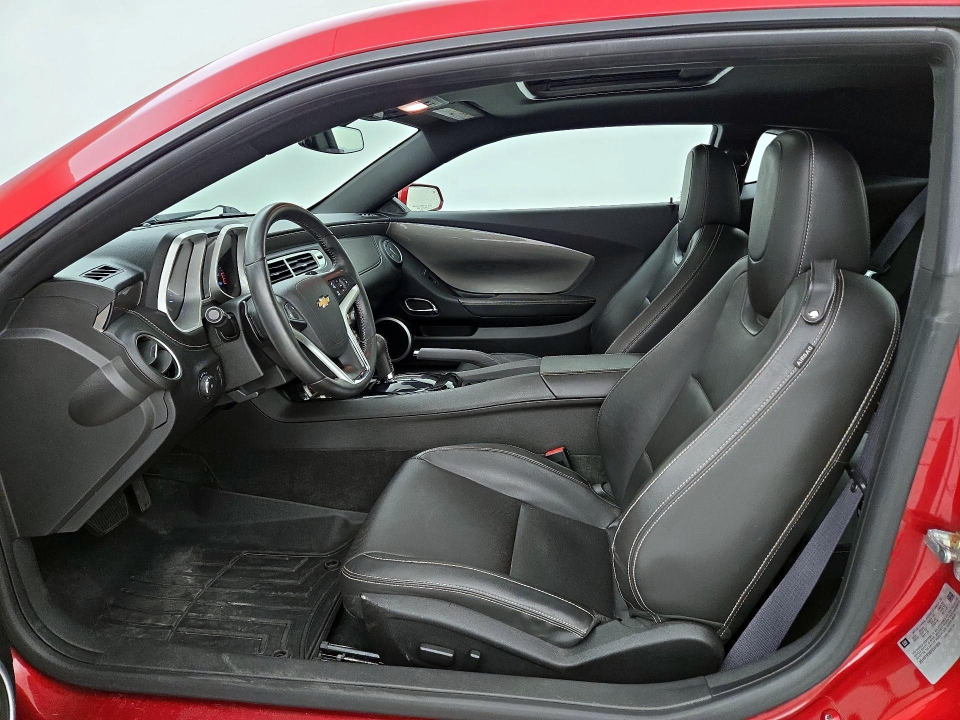 Thumbnail: 2015 Chevrolet Camaro - 11