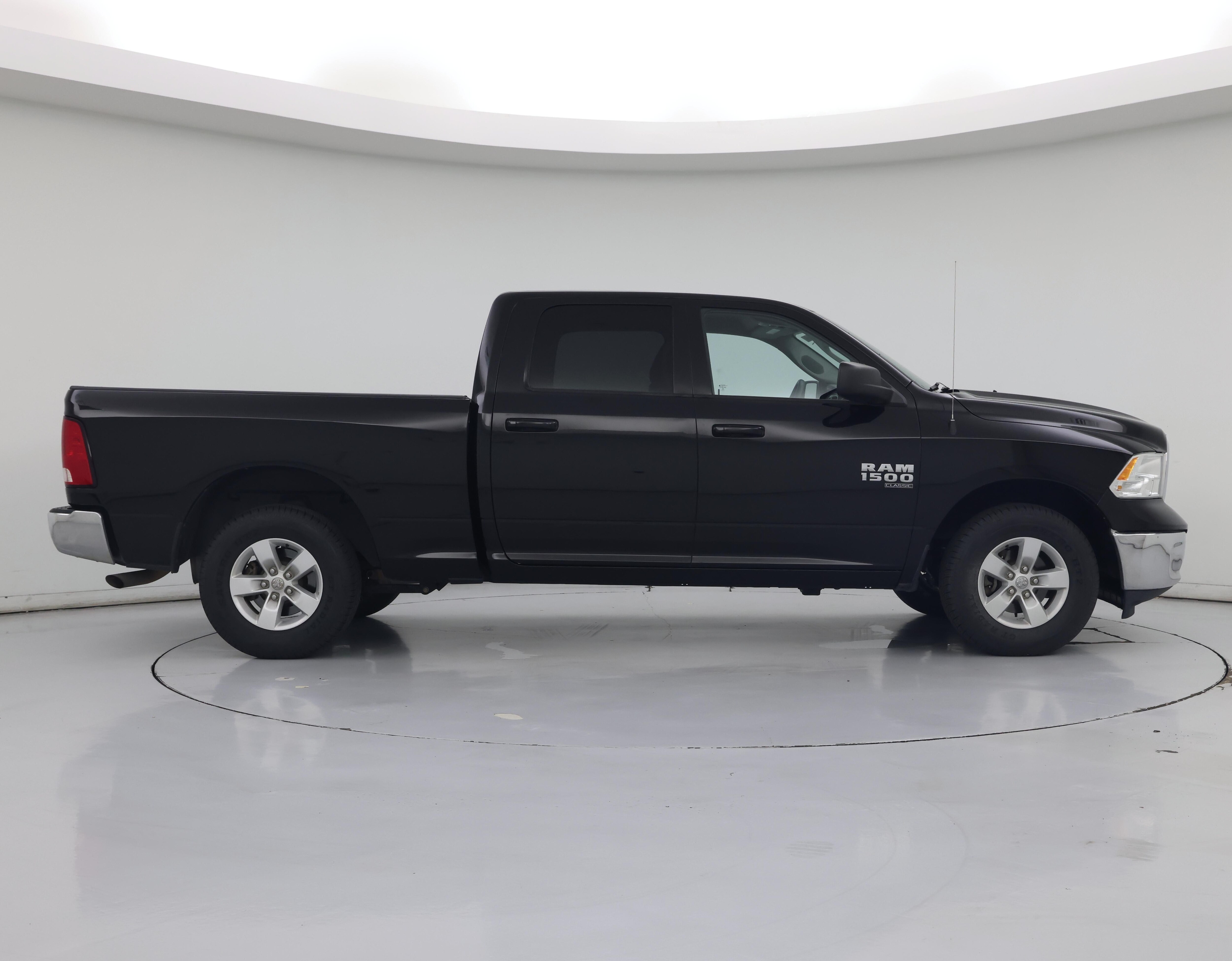 Thumbnail: 2021 RAM 1500 Classic - 7