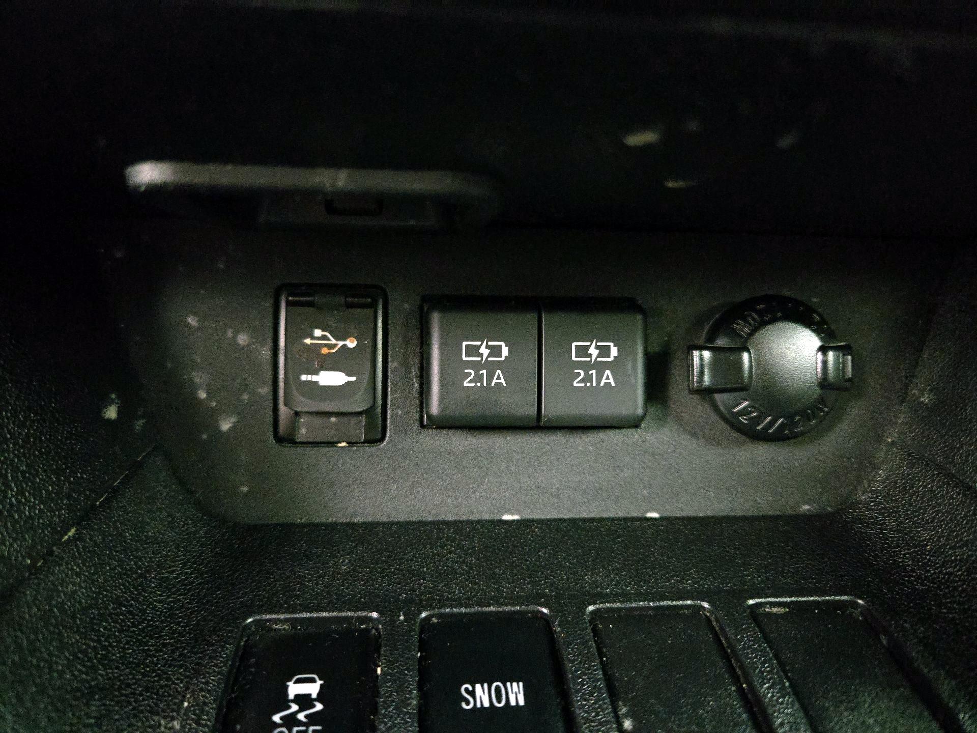 Thumbnail: 2019 Toyota Highlander - 18