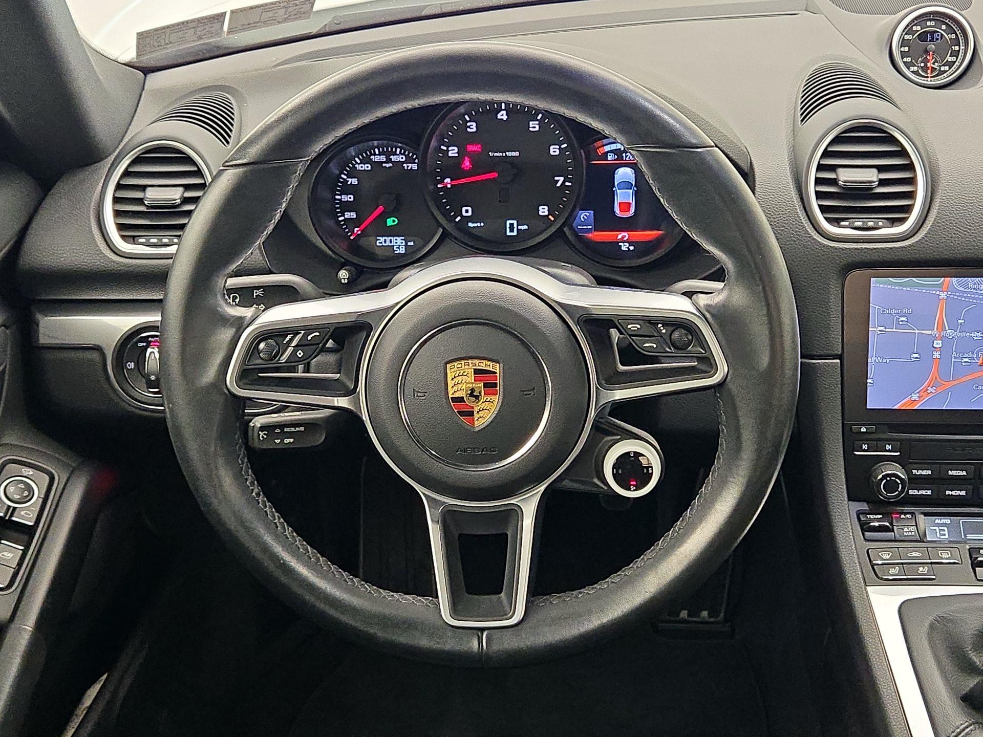 Thumbnail: 2021 Porsche 718 Cayman - 10