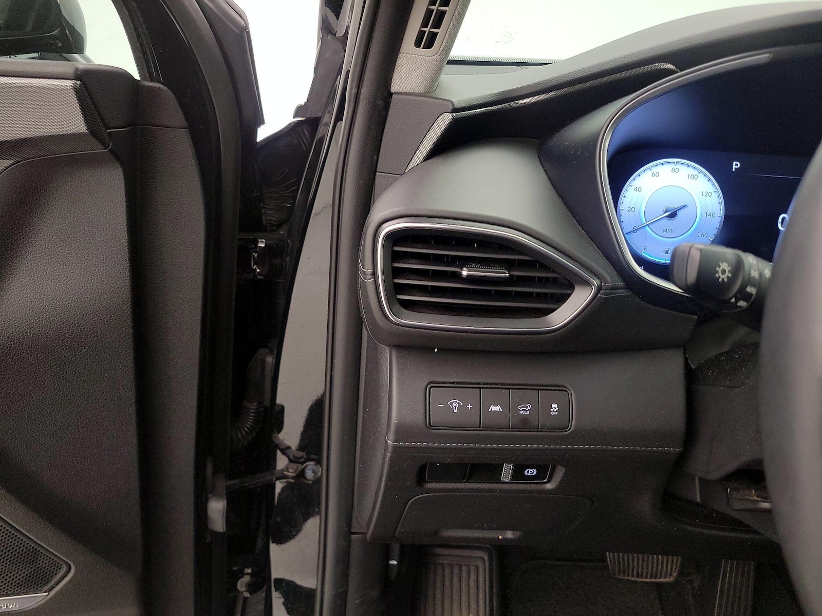 2023 Hyundai Santa Fe Limited - Photo 14
