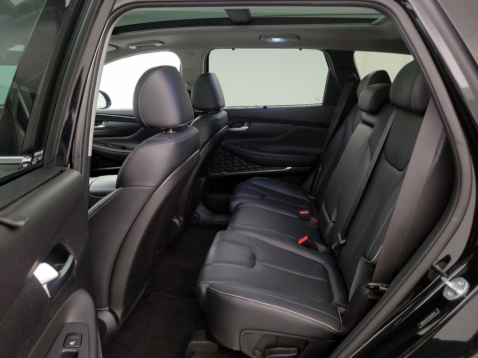 2023 Hyundai Santa Fe Limited - Photo 22