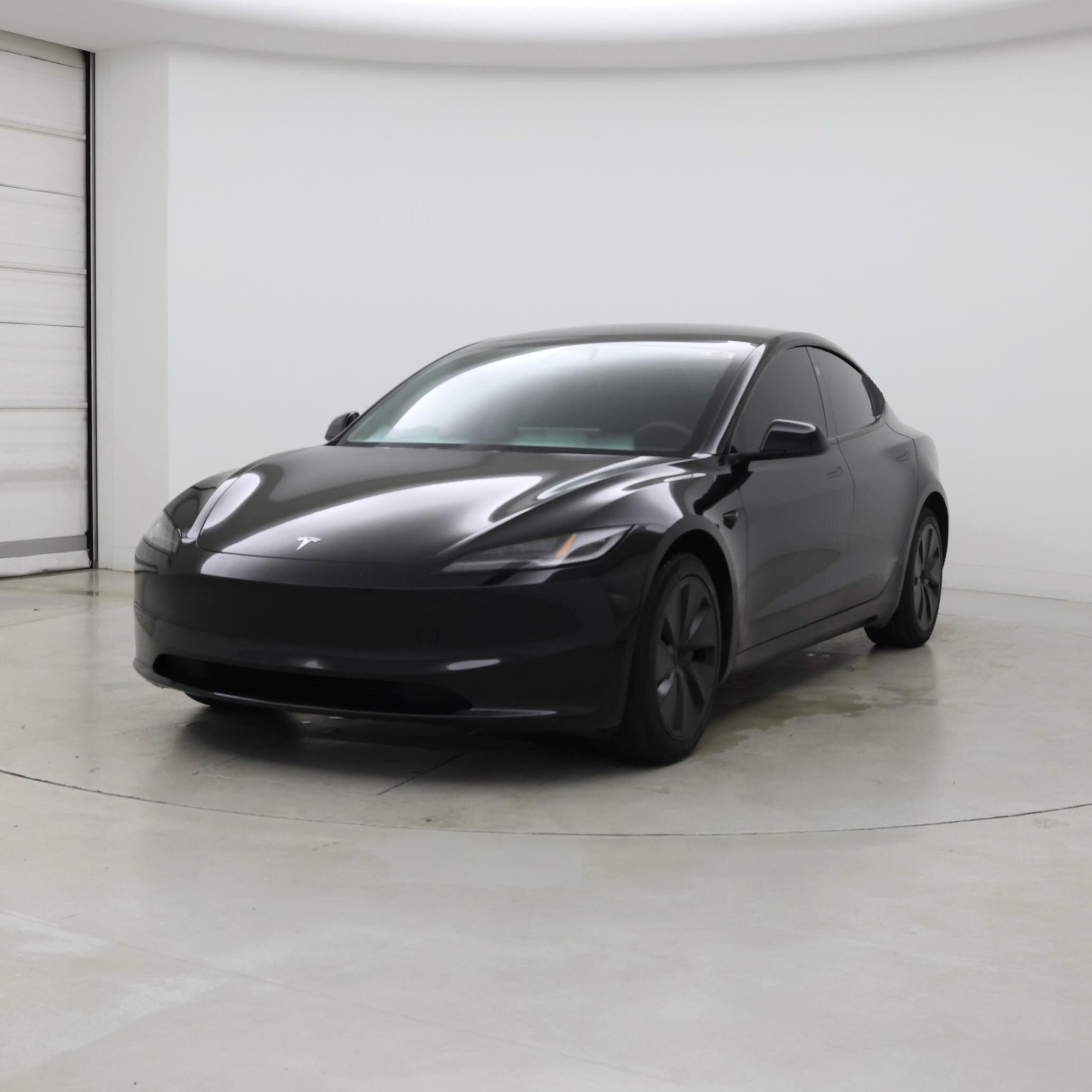 Thumbnail: 2025 Tesla Model 3 - 4