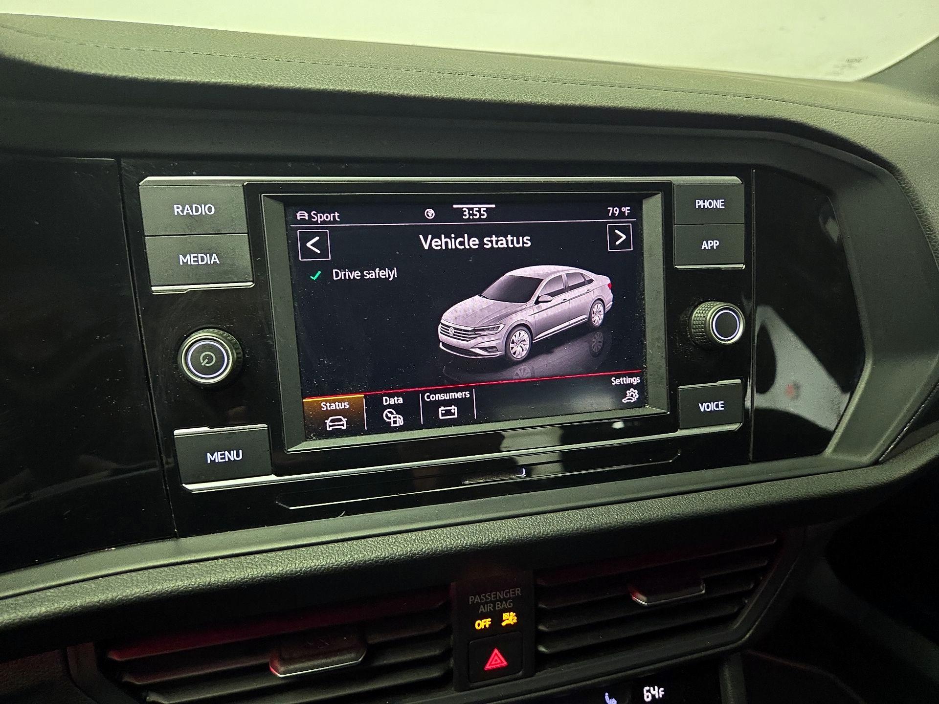 Thumbnail: 2021 Volkswagen Jetta - 15
