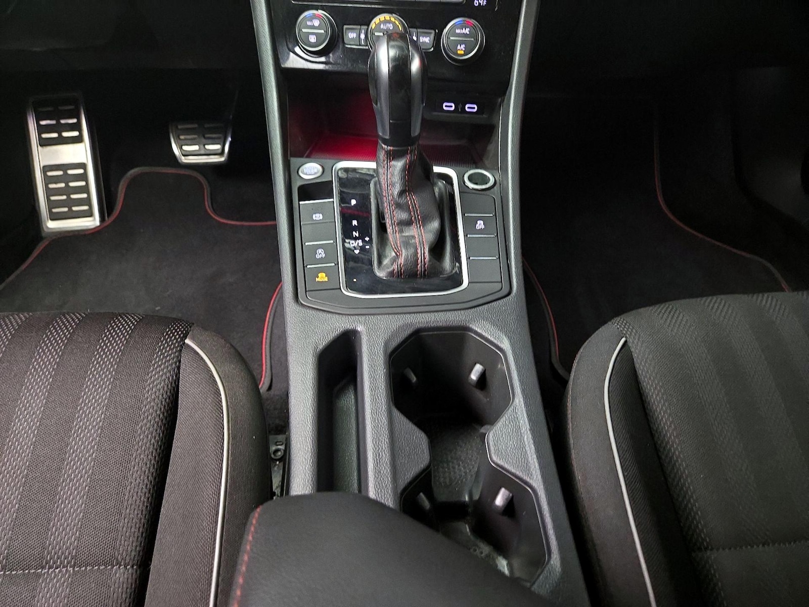 2021 Volkswagen Jetta GLI S - Photo 18
