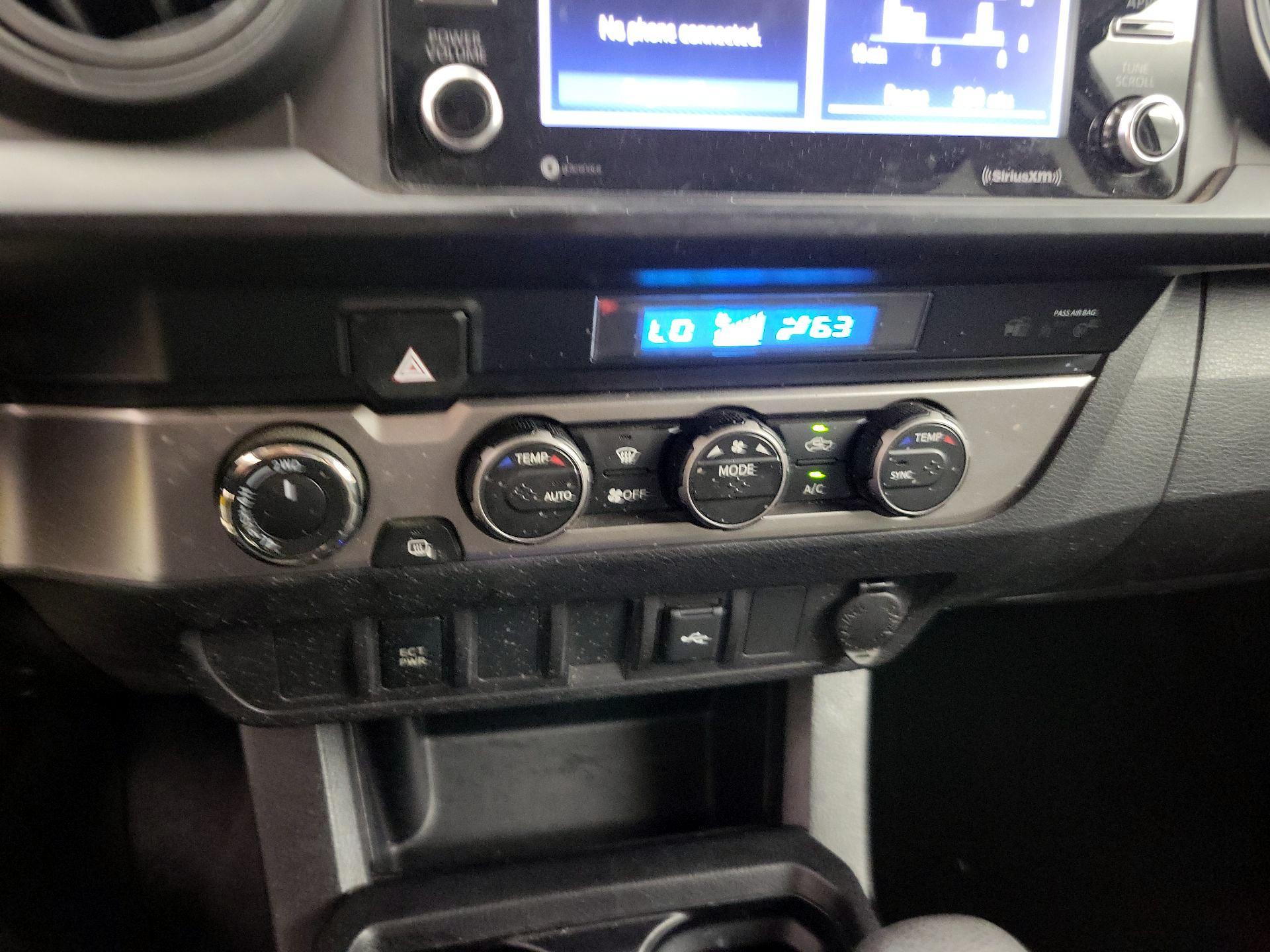 Thumbnail: 2021 Toyota Tacoma - 16