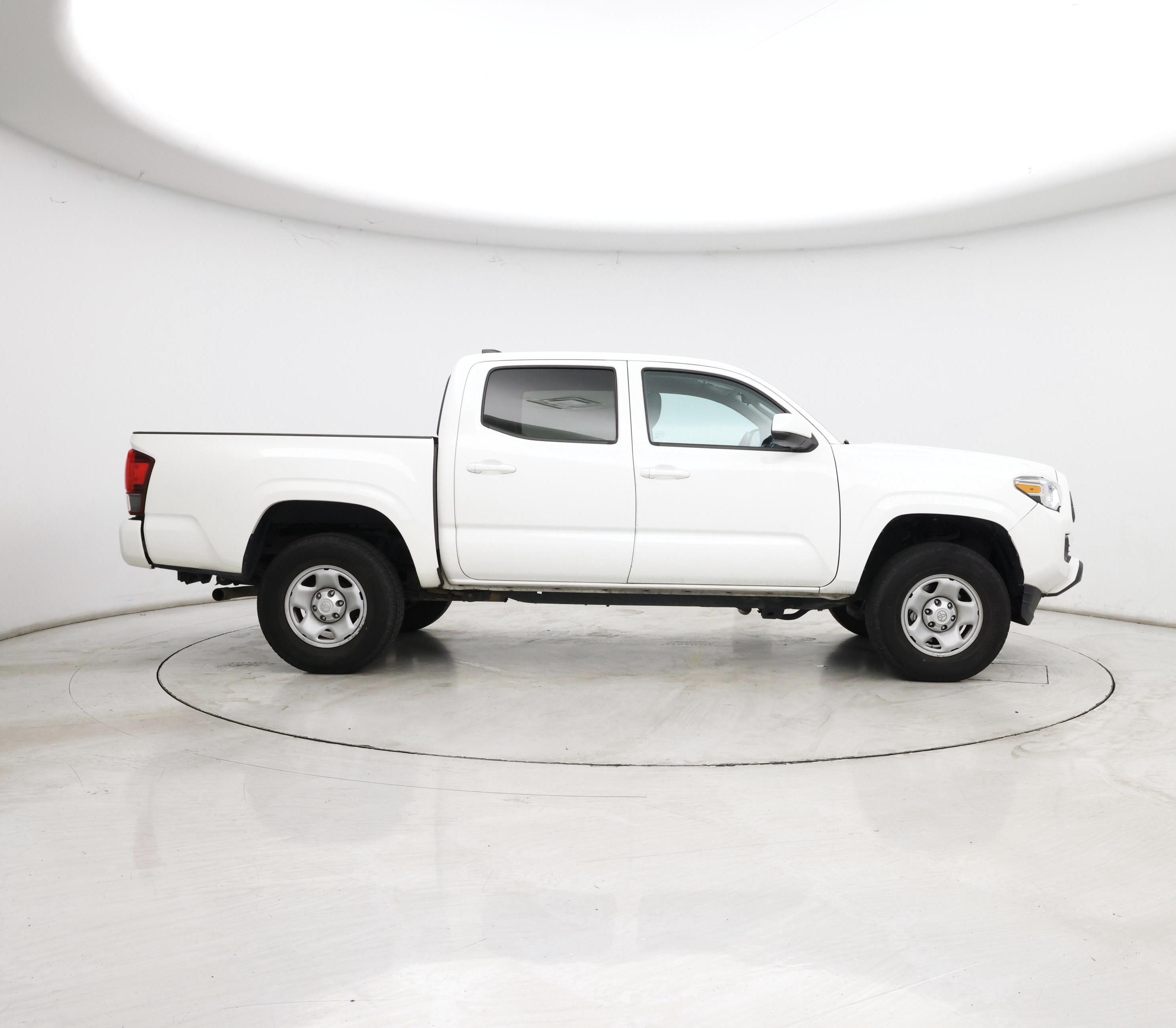 Thumbnail: 2021 Toyota Tacoma - 7