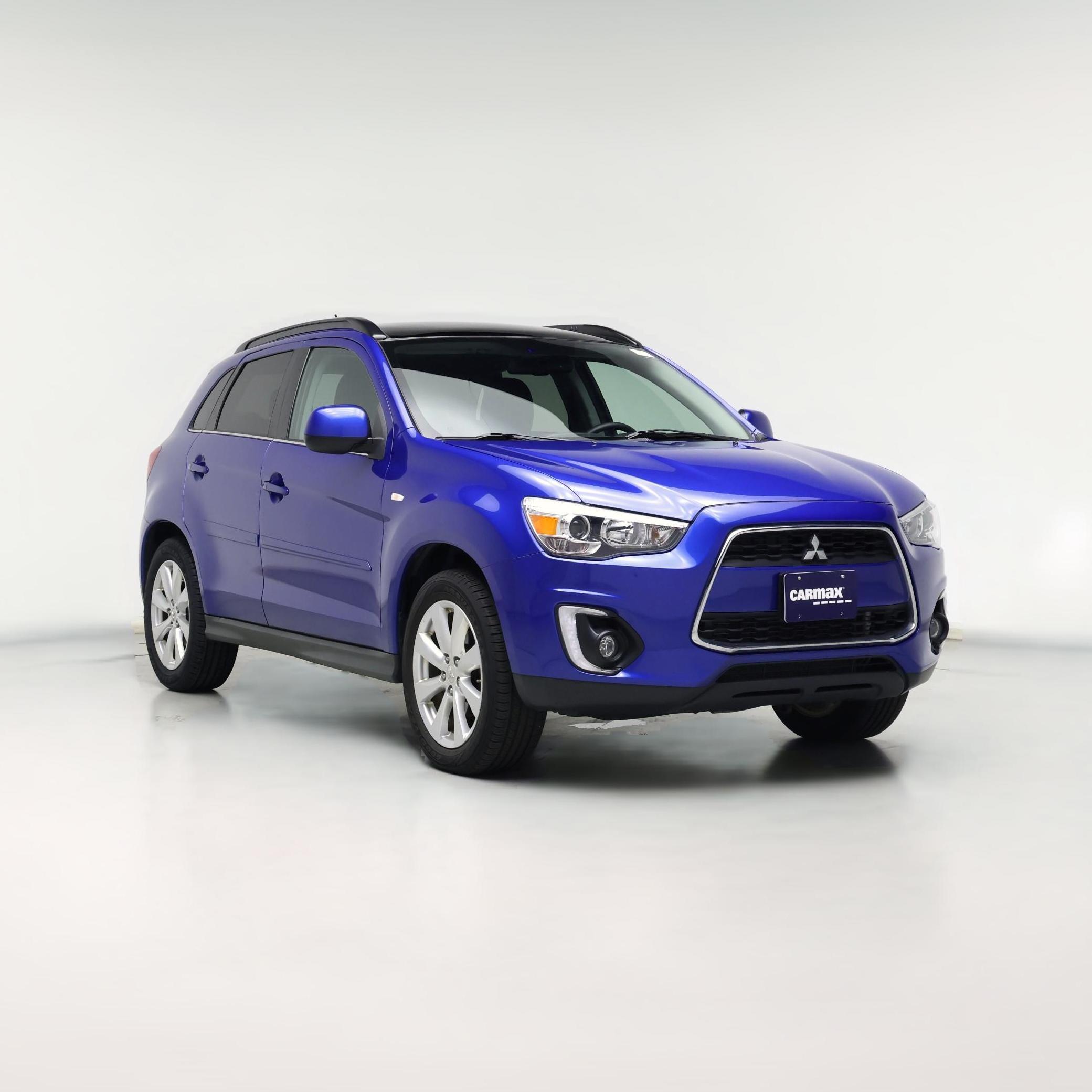 Thumbnail: 2015 Mitsubishi Outlander Sport - 1