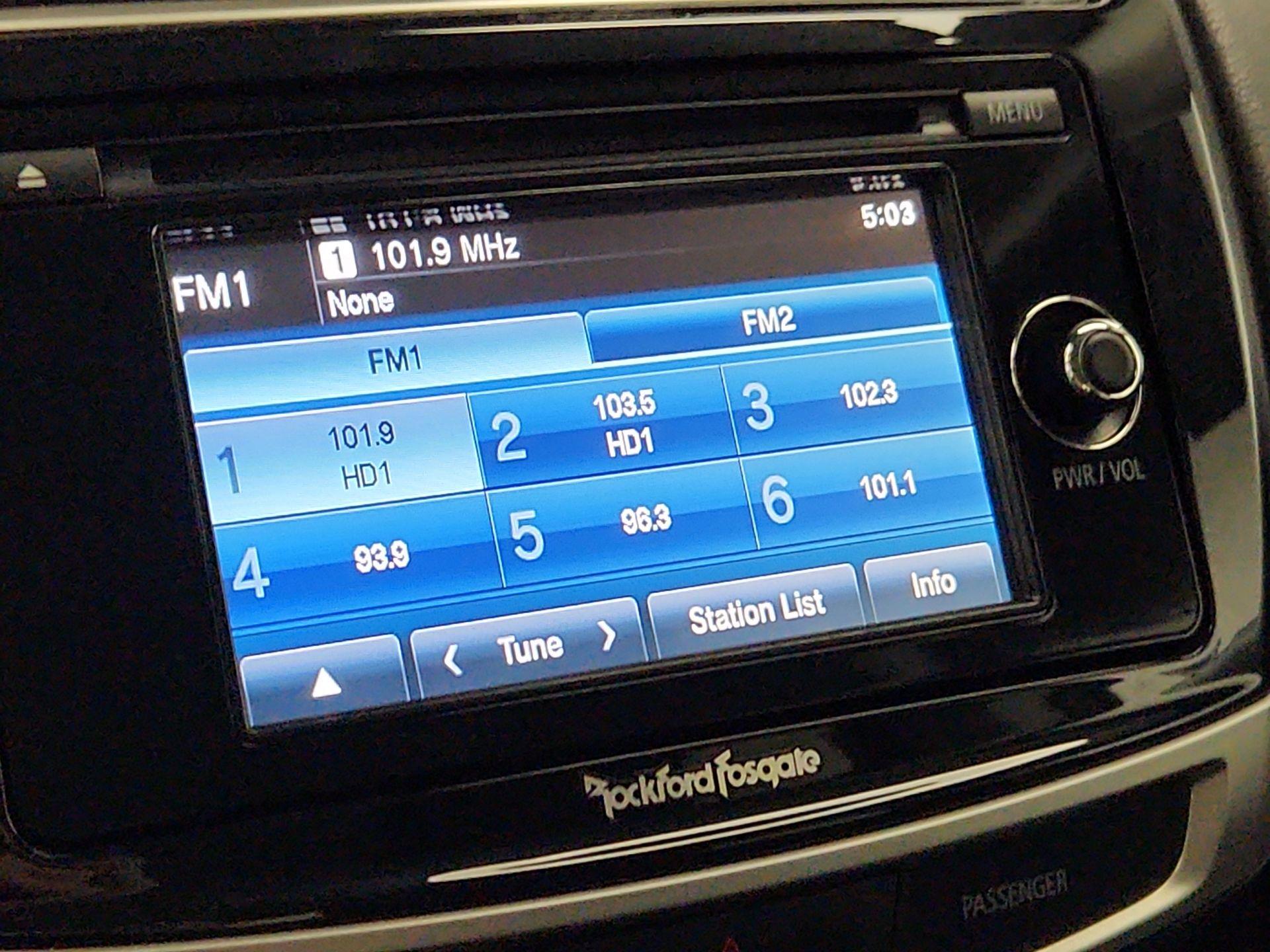 Thumbnail: 2015 Mitsubishi Outlander Sport - 15