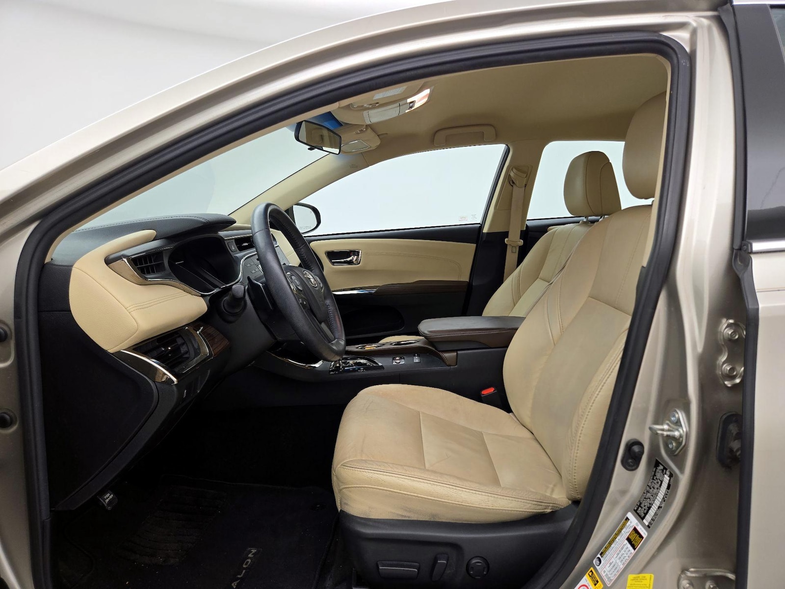 2015 Toyota Avalon XLE - Photo 12