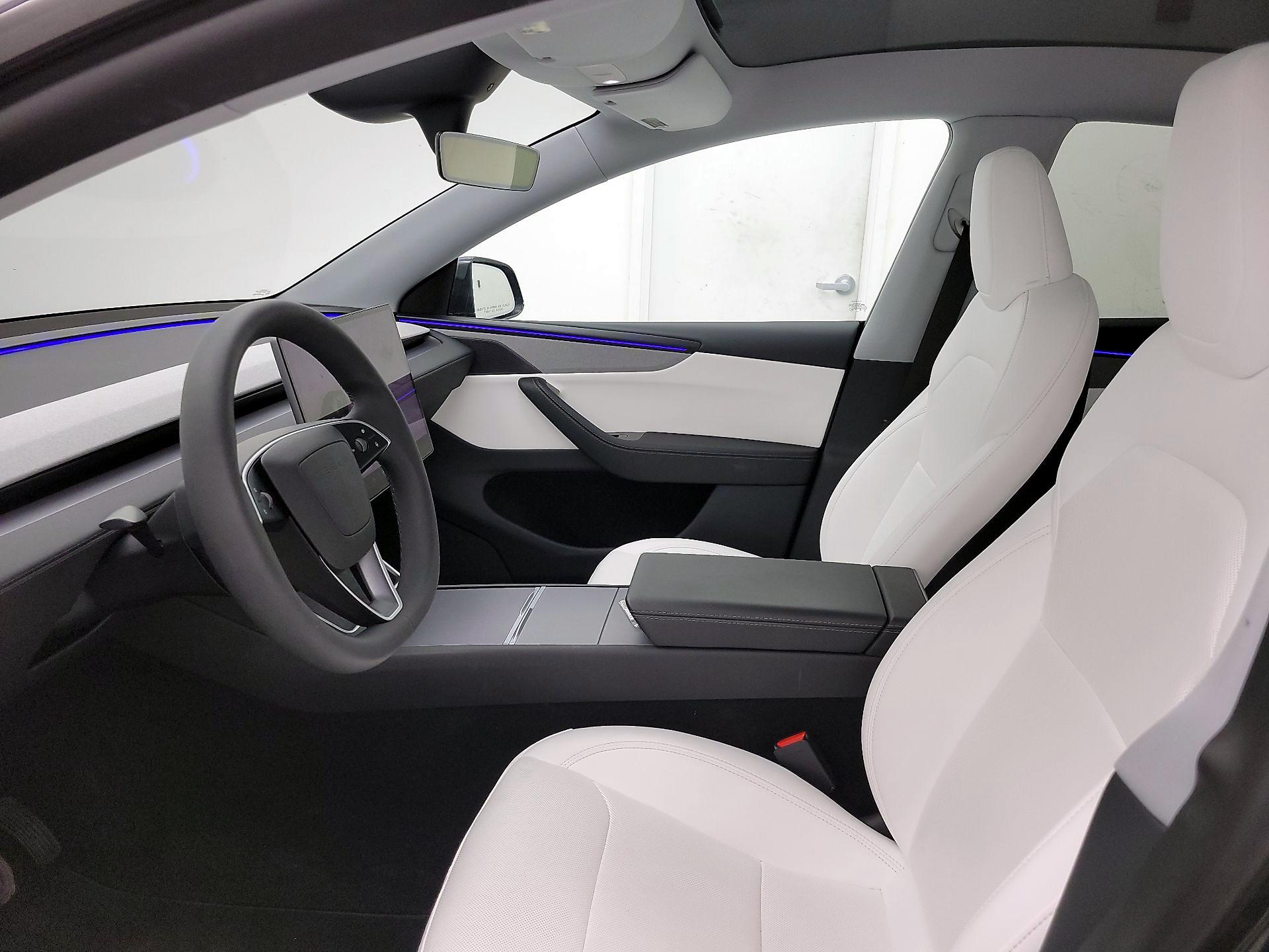 Thumbnail: 2026 Tesla Model Y - 11