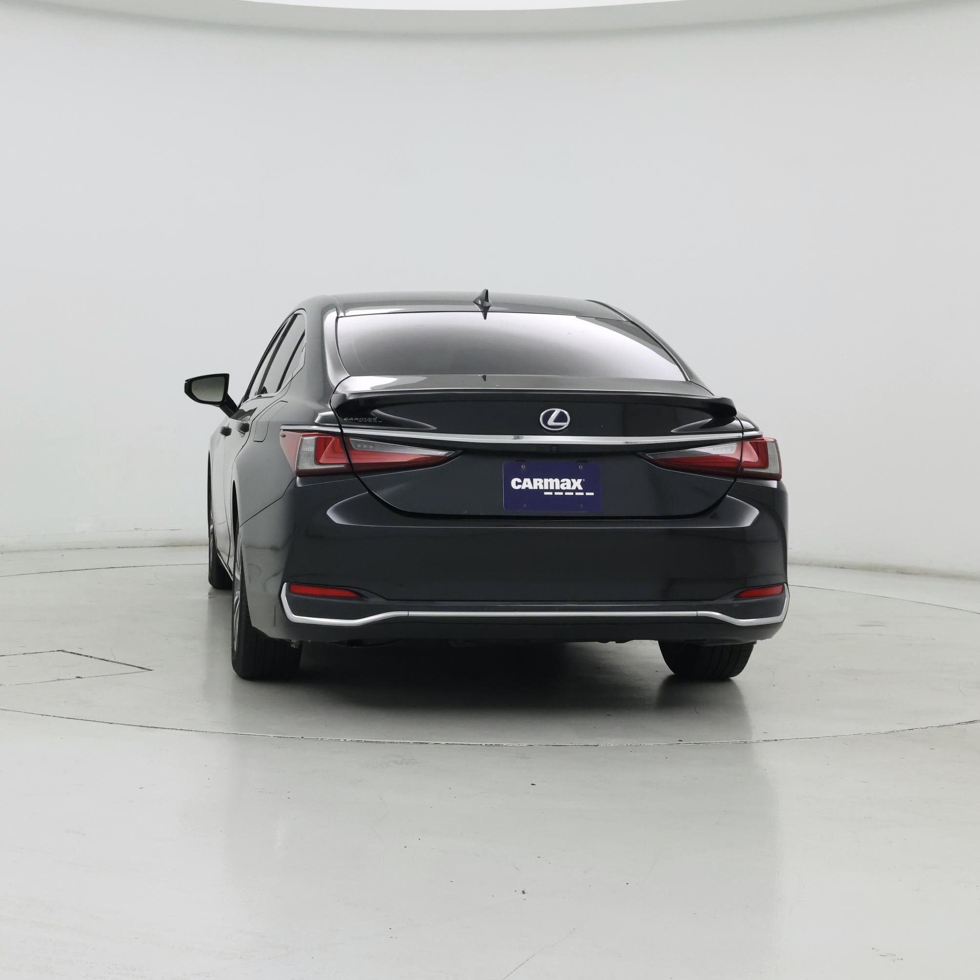 Thumbnail: 2020 Lexus ES - 6