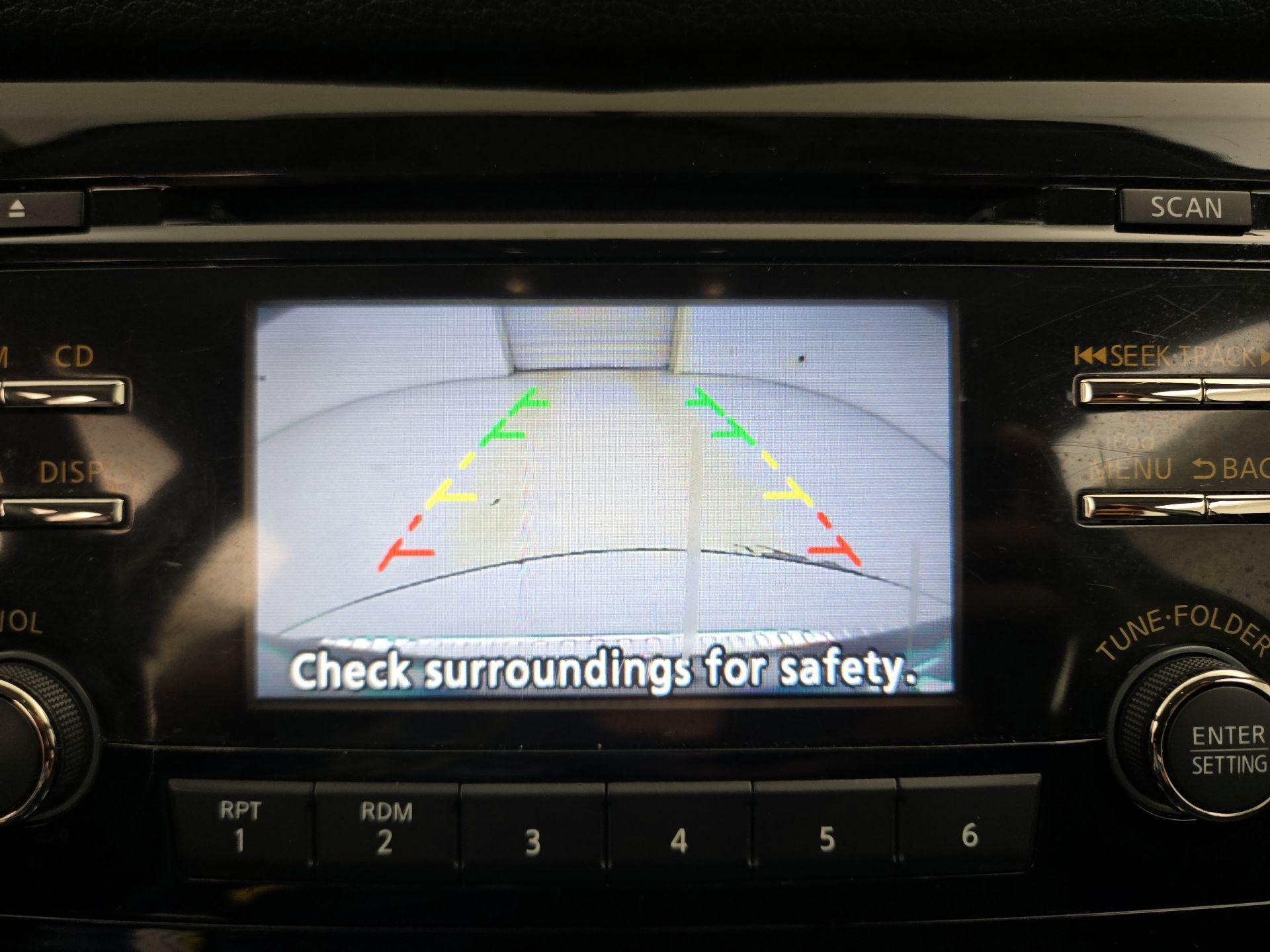 Thumbnail: 2015 Nissan Rogue - 14