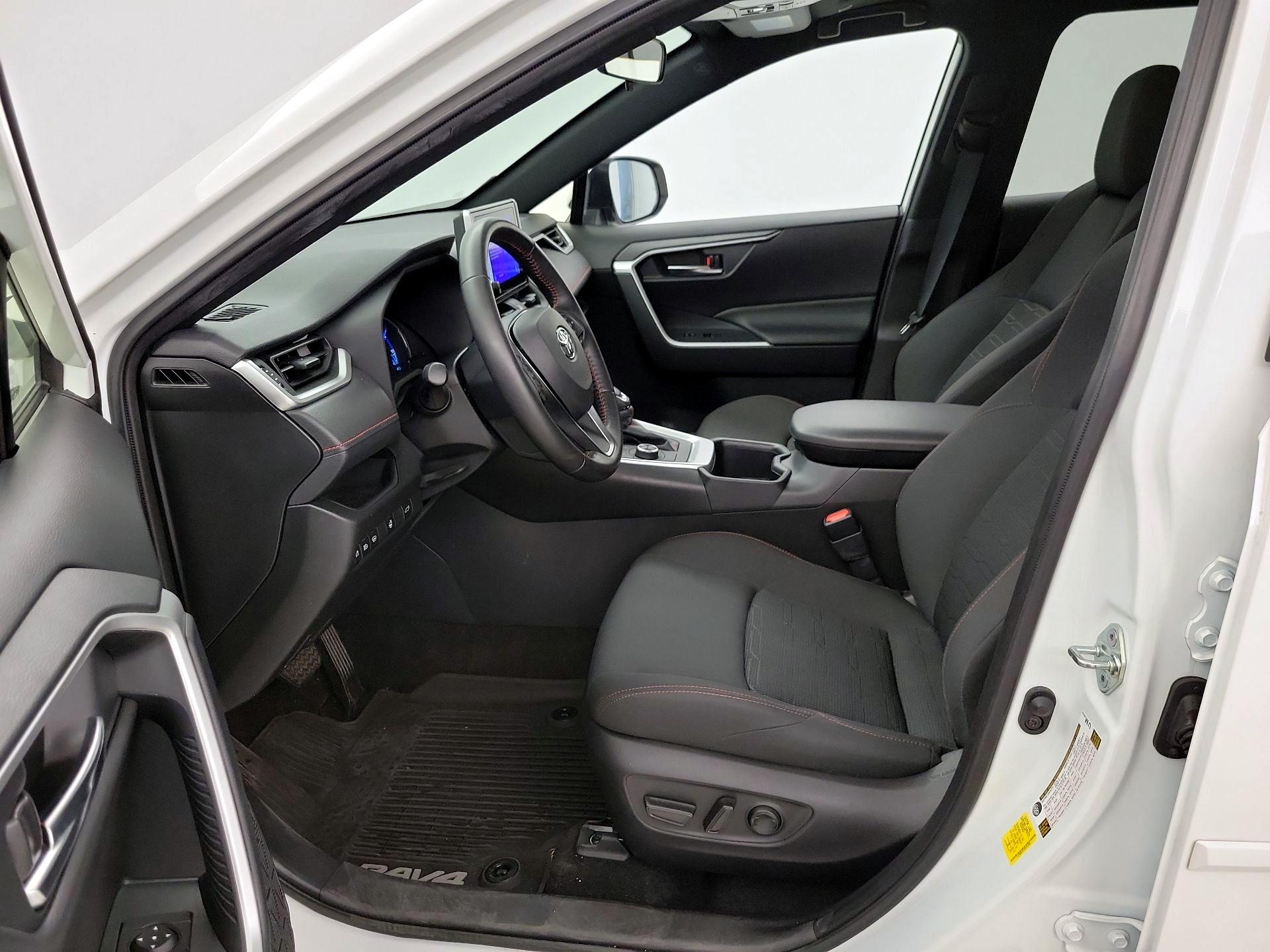 Thumbnail: 2023 Toyota RAV4 - 11