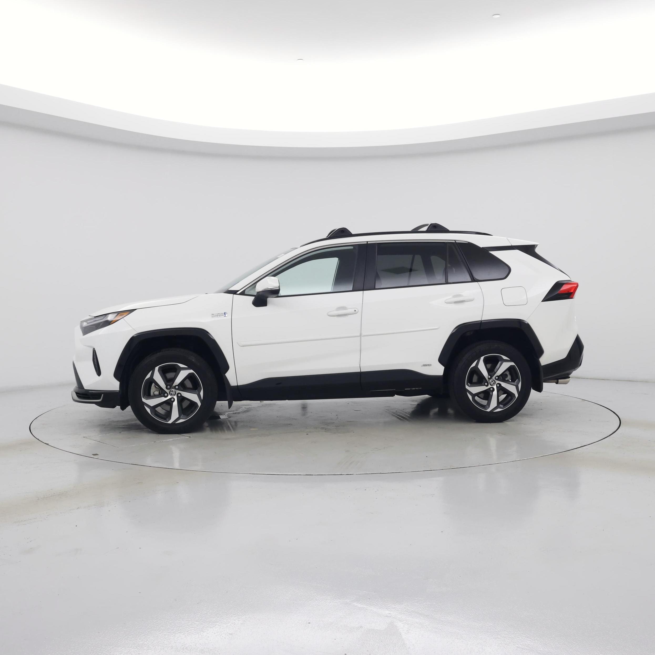 Thumbnail: 2023 Toyota RAV4 - 3