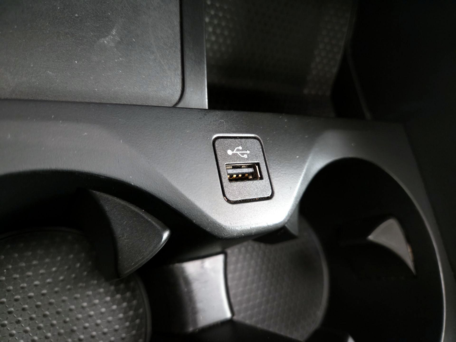 Thumbnail: 2021 BMW X5 - 19