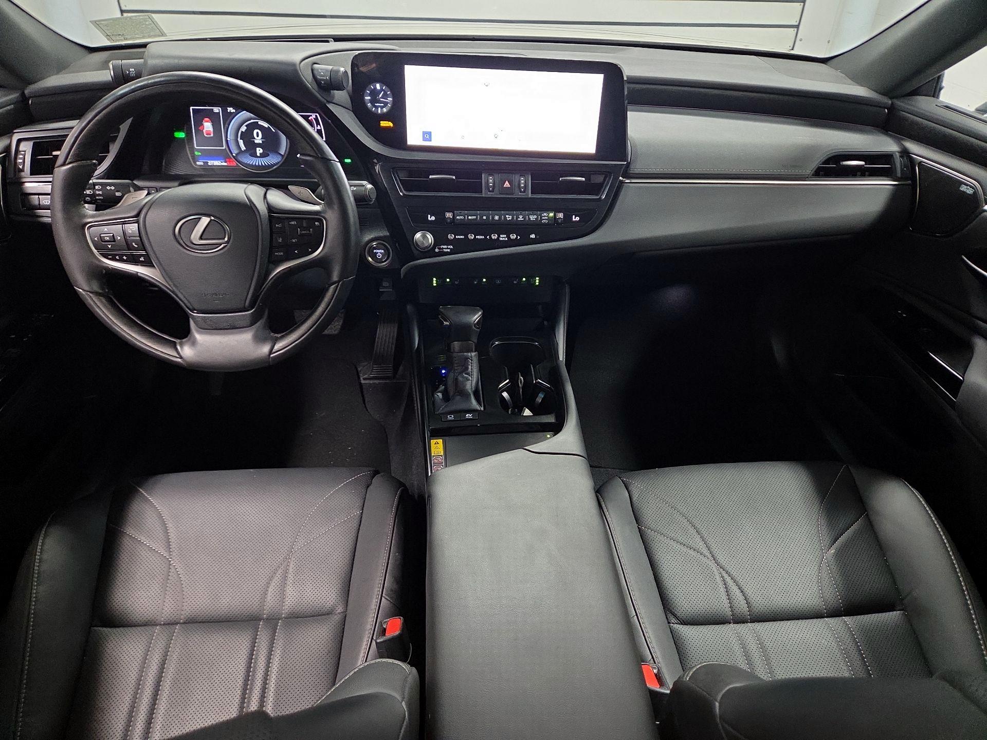 Thumbnail: 2025 Lexus ES - 9