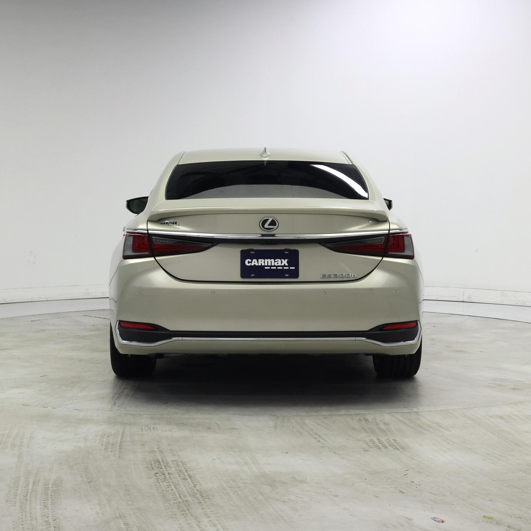 Thumbnail: 2025 Lexus ES - 6