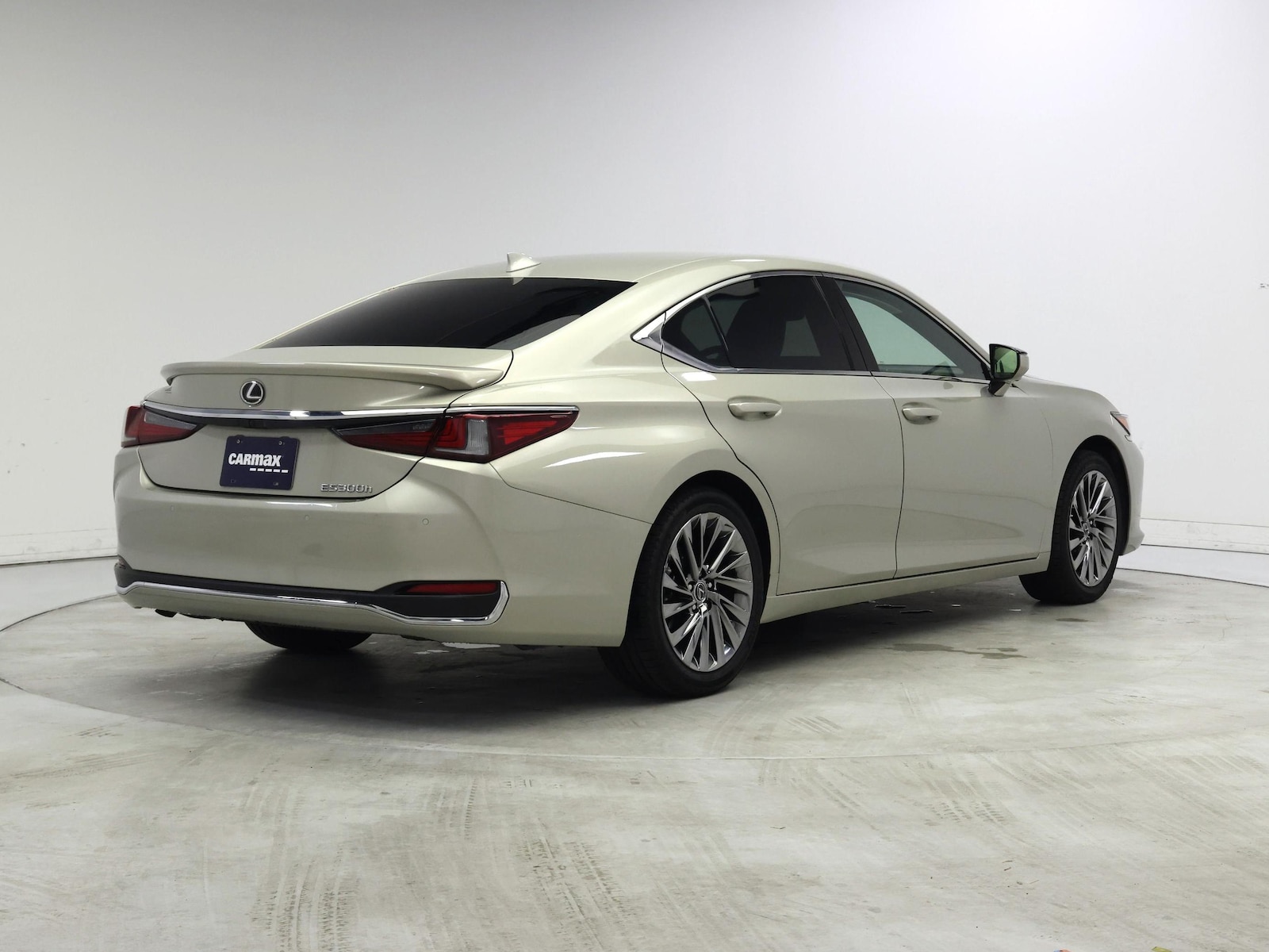 2025 Lexus ES Hybrid 300h Luxury - Photo 9
