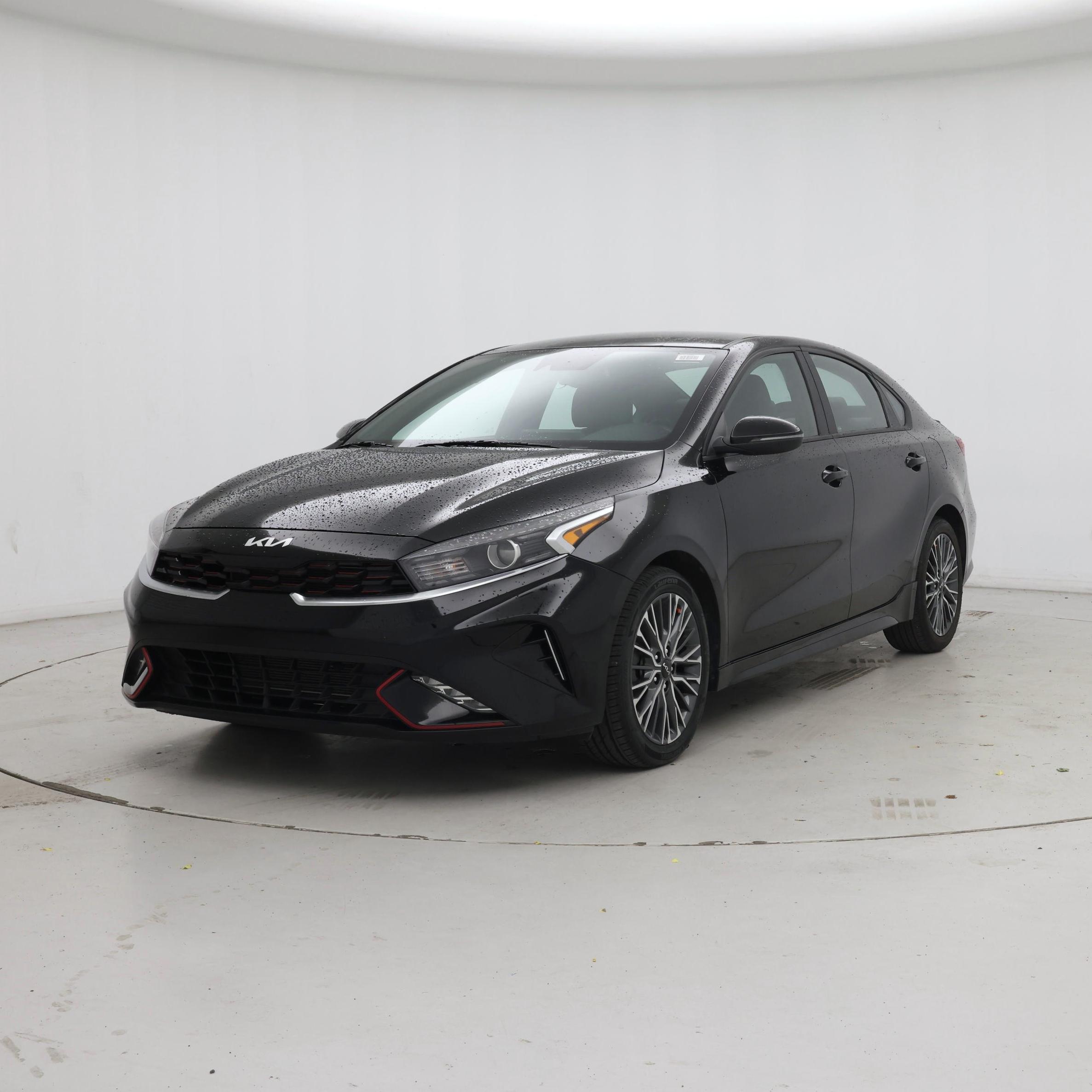 Thumbnail: 2023 Kia Forte - 4