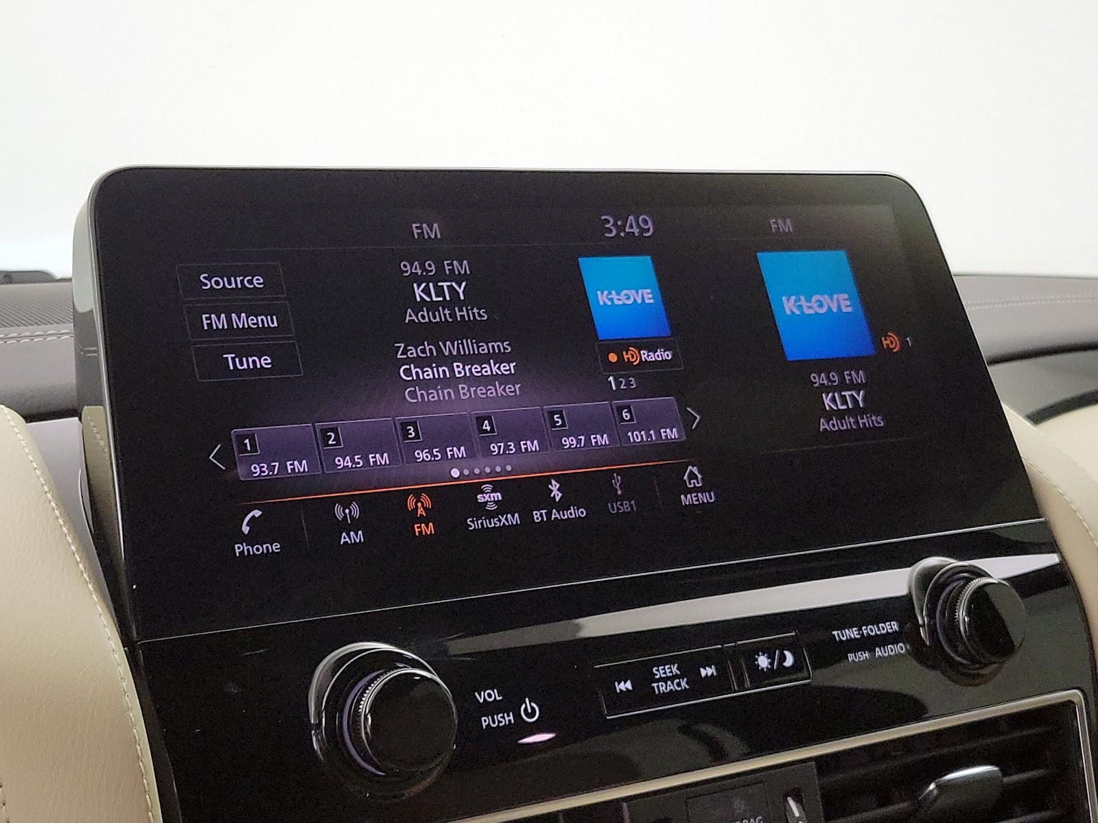 2023 INFINITI QX80 Sensory 4WD - Photo 17