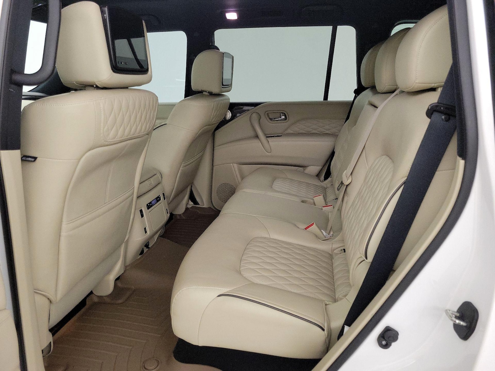 2023 INFINITI QX80 Sensory 4WD - Photo 22